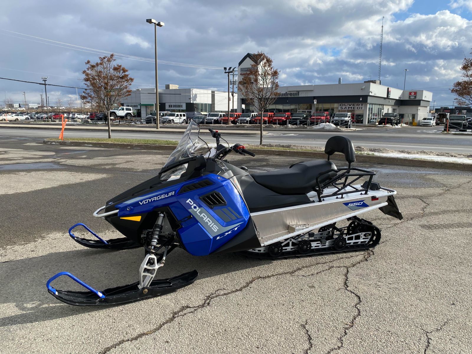 2024 Polaris 550 Voyageur LXT 144