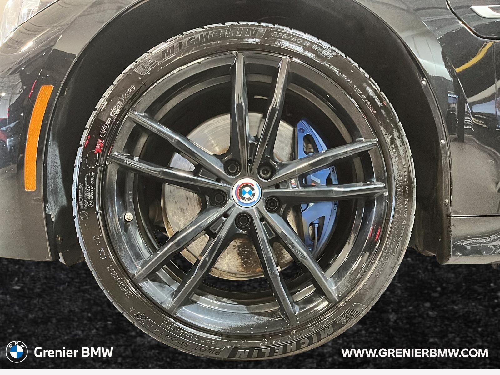 Photo 2023 BMW 3 Series 330e xDrive #6