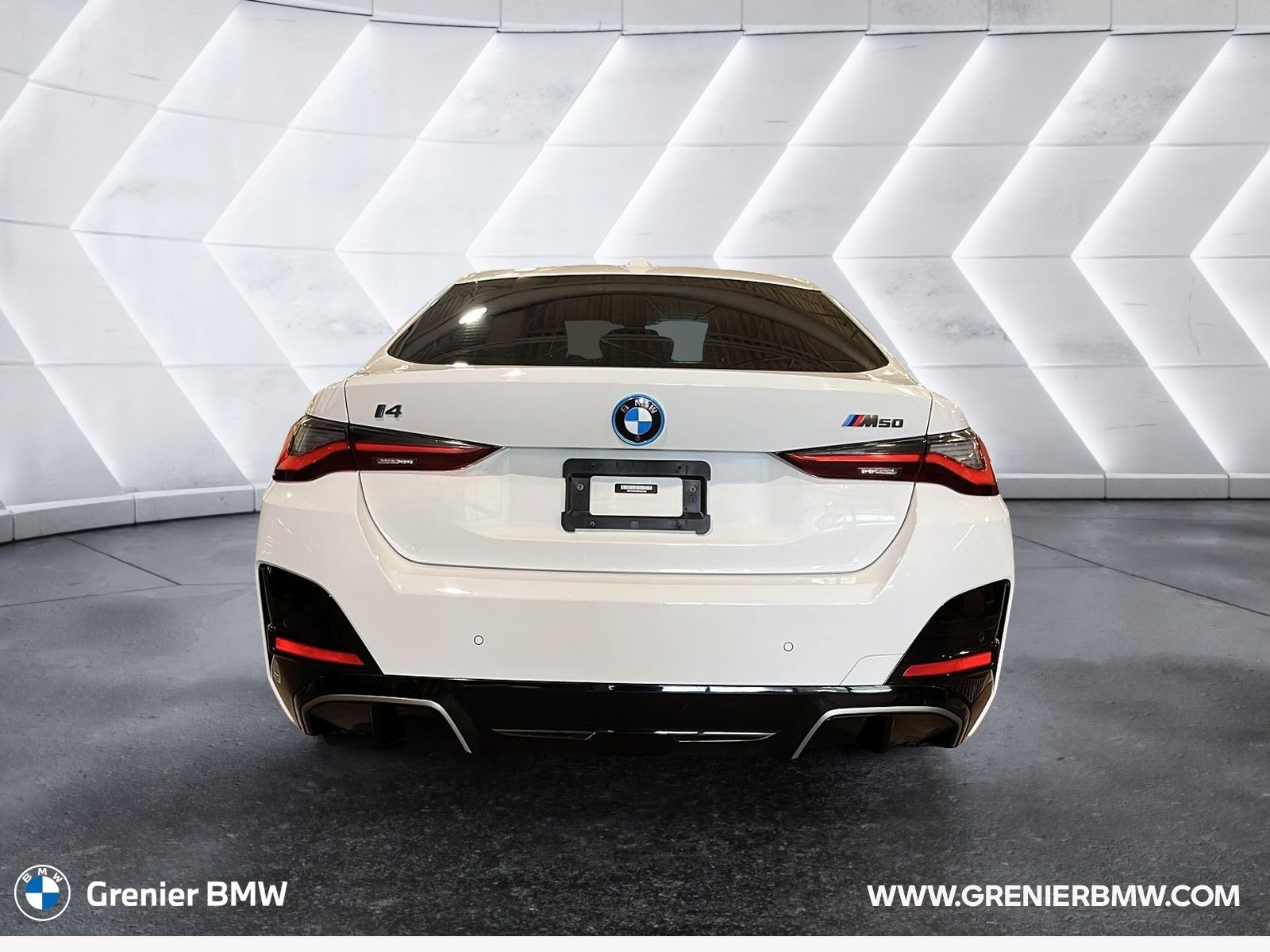 Photo 2022 BMW i4 M50 #5