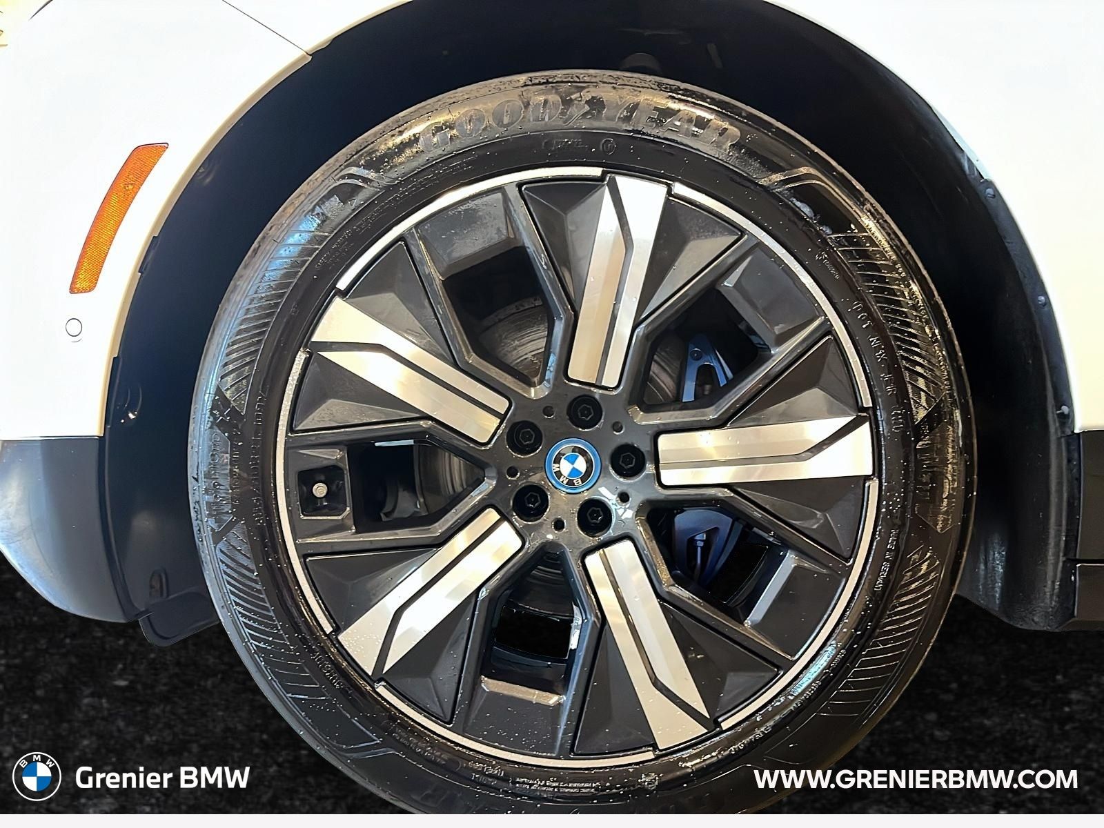 Photo BMW iX xDrive50 2022 #6