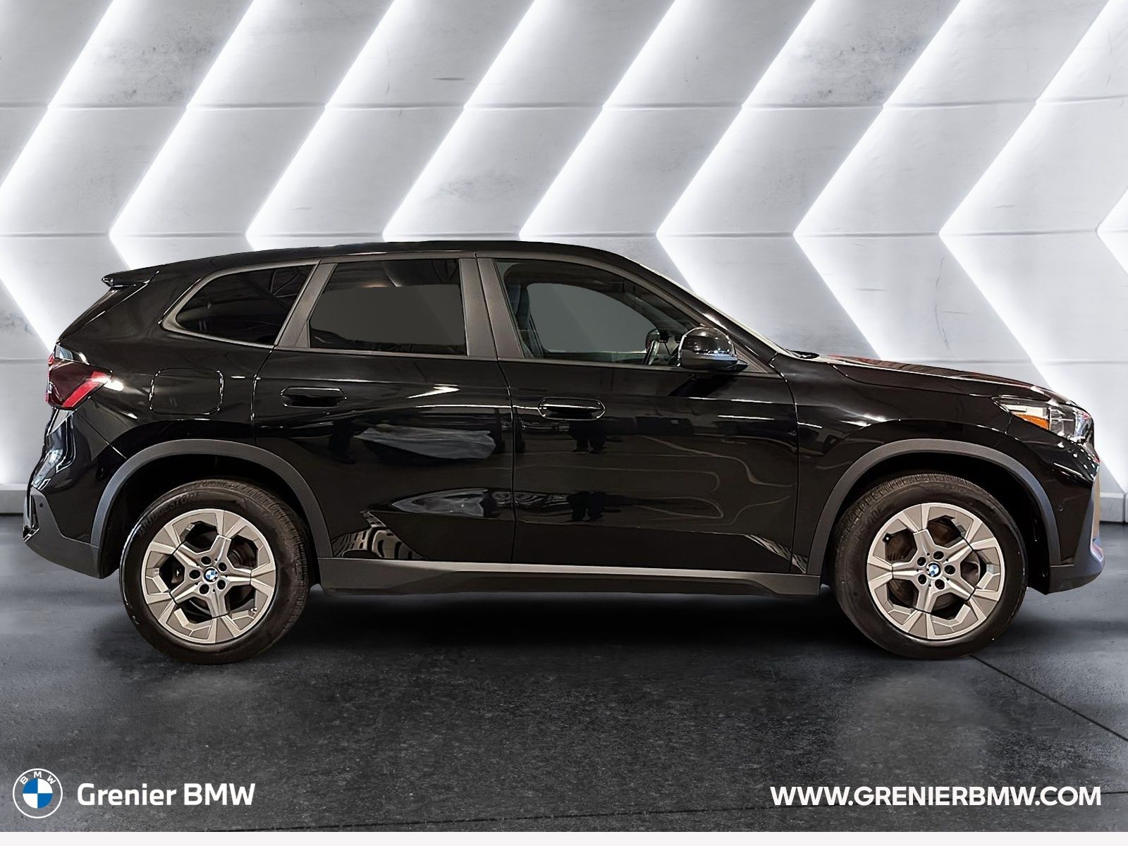 Photo BMW X1 xDrive28i 2023 #3