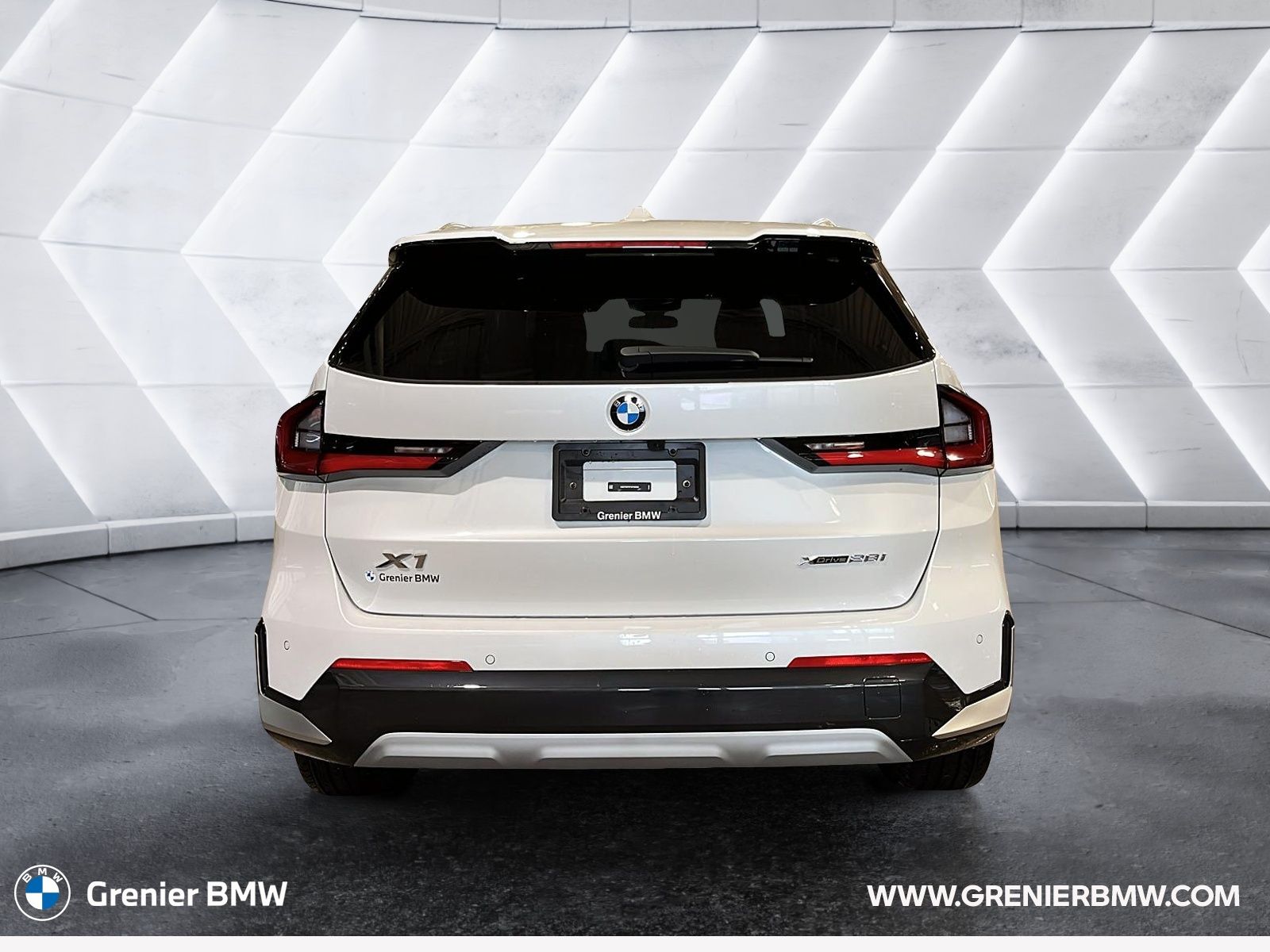 Photo 2027 BMW X1 xDrive28i #5