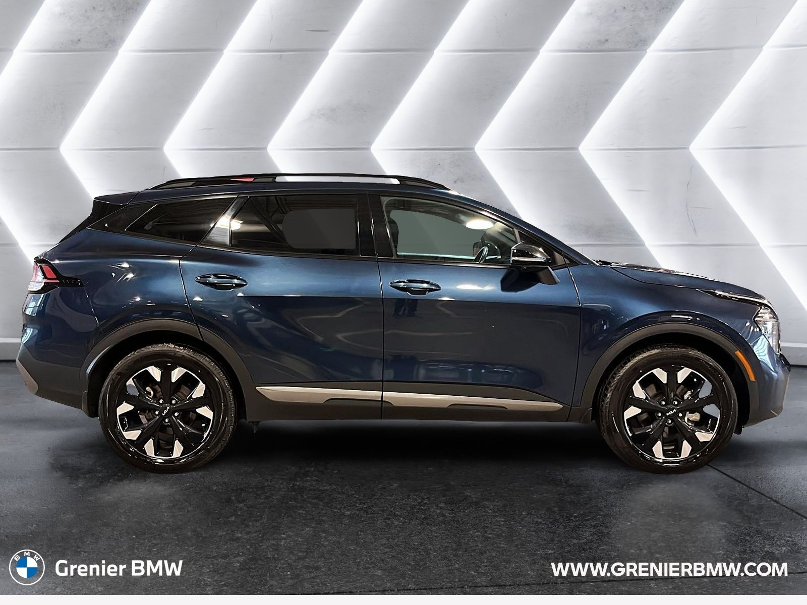 Photo 2023 Kia Sportage X-Line Limited #3