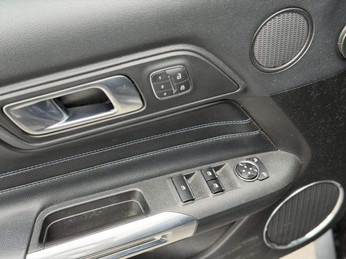 Photo 2022 Ford Mustang GT Premium #7