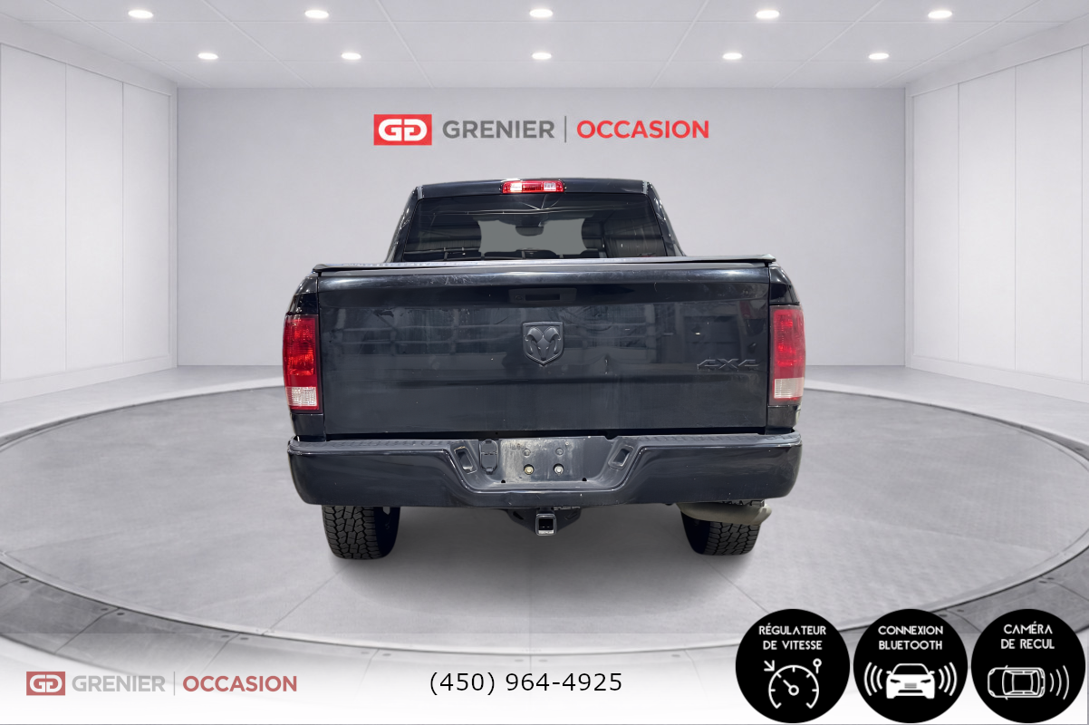 Photo 2021 Ram 1500 Classic Express #3