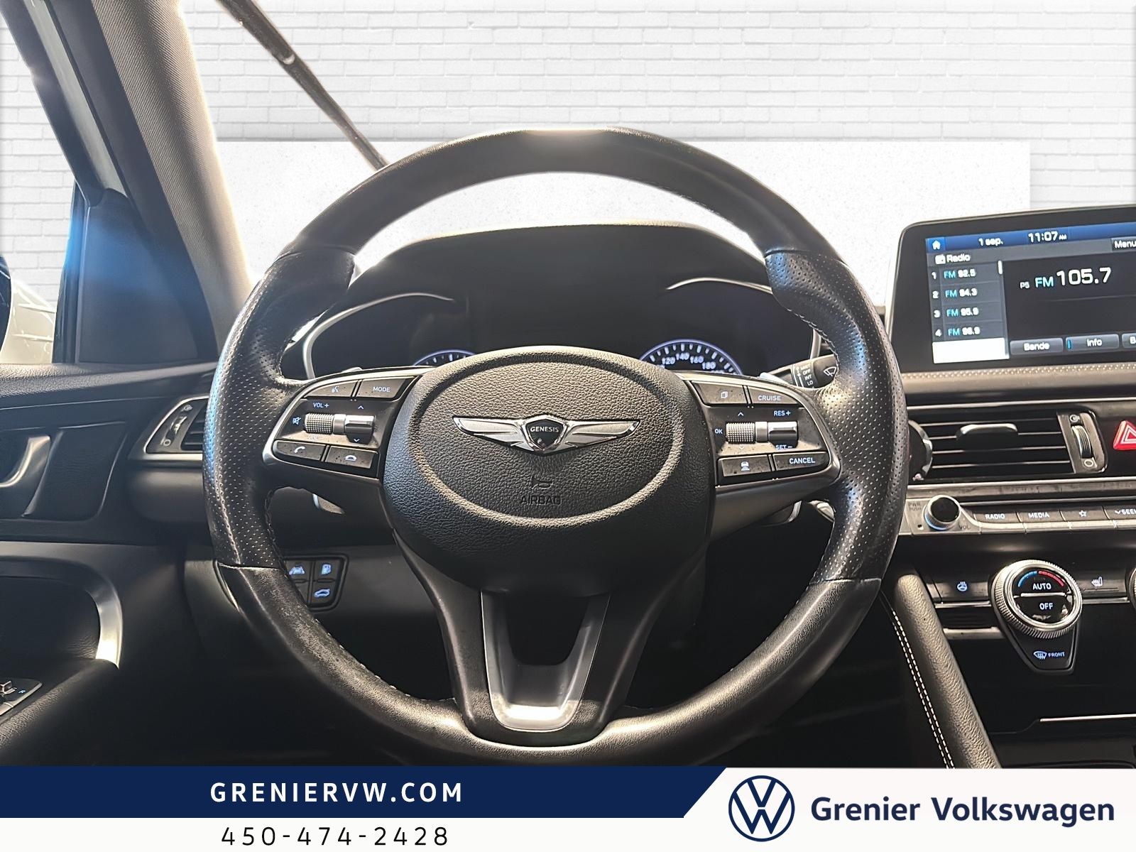 Photo 2020 GENESSIS G70 2.0T Advanced, Awd, Cuir, Toit, Carplay #8