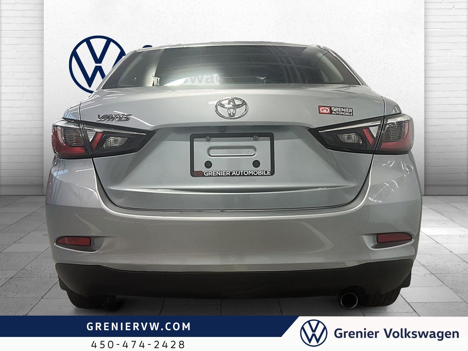 Photo 2018 Toyota Yaris LE, Seulement 66000km, Caméra, Banc chauffants #6