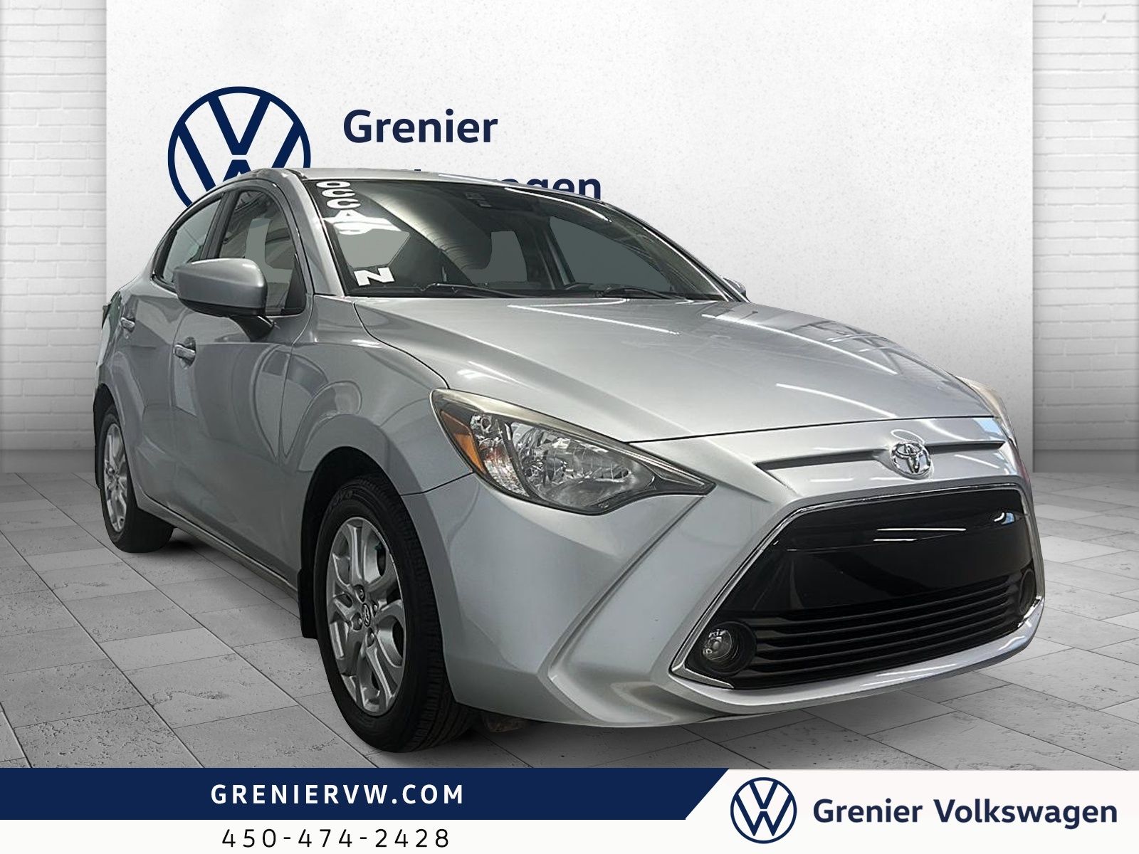 Photo 2018 Toyota Yaris LE, Seulement 66000km, Caméra, Banc chauffants #8