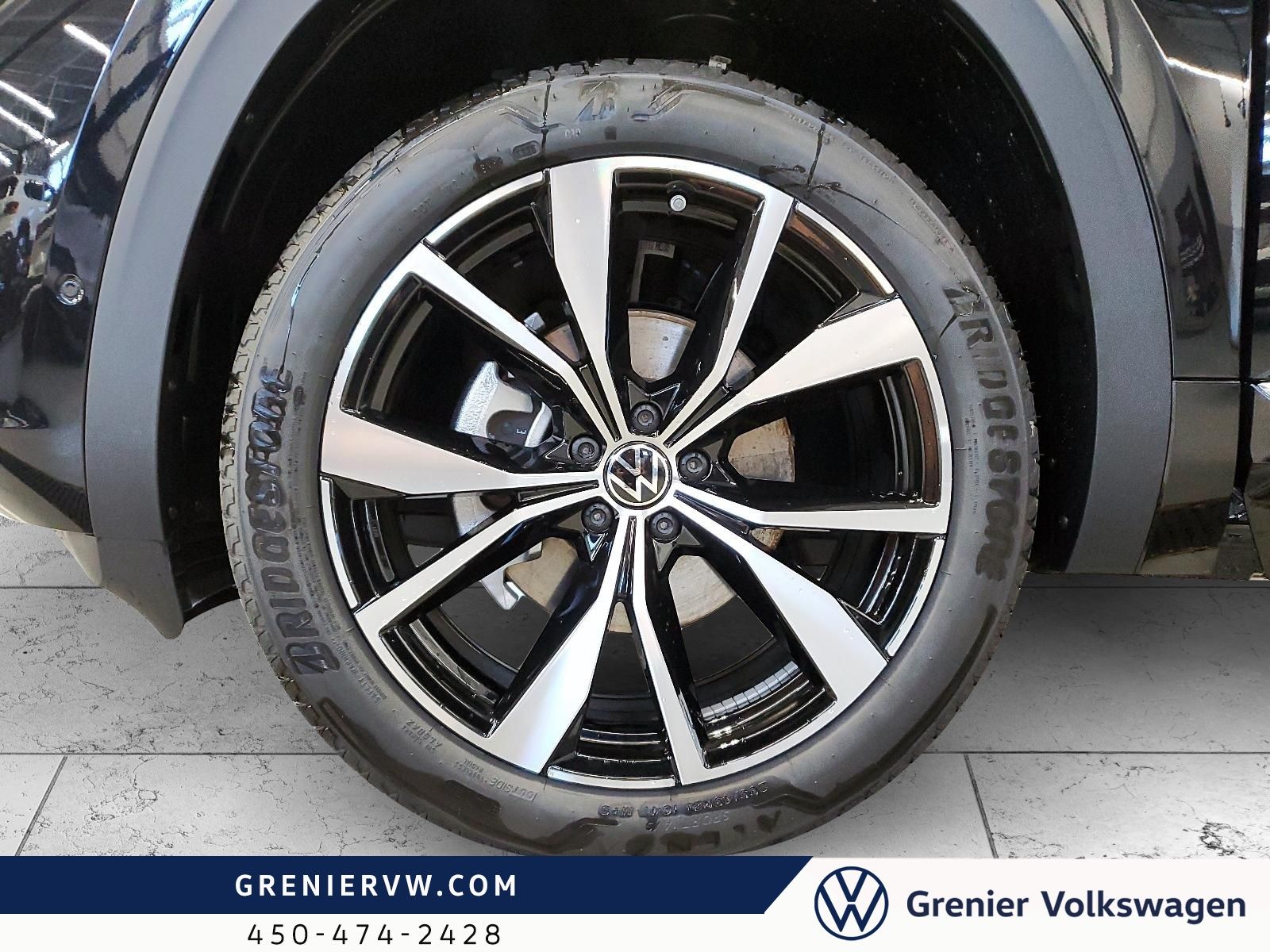 Photo 2026 Volkswagen Atlas Cross Sport Execline #4