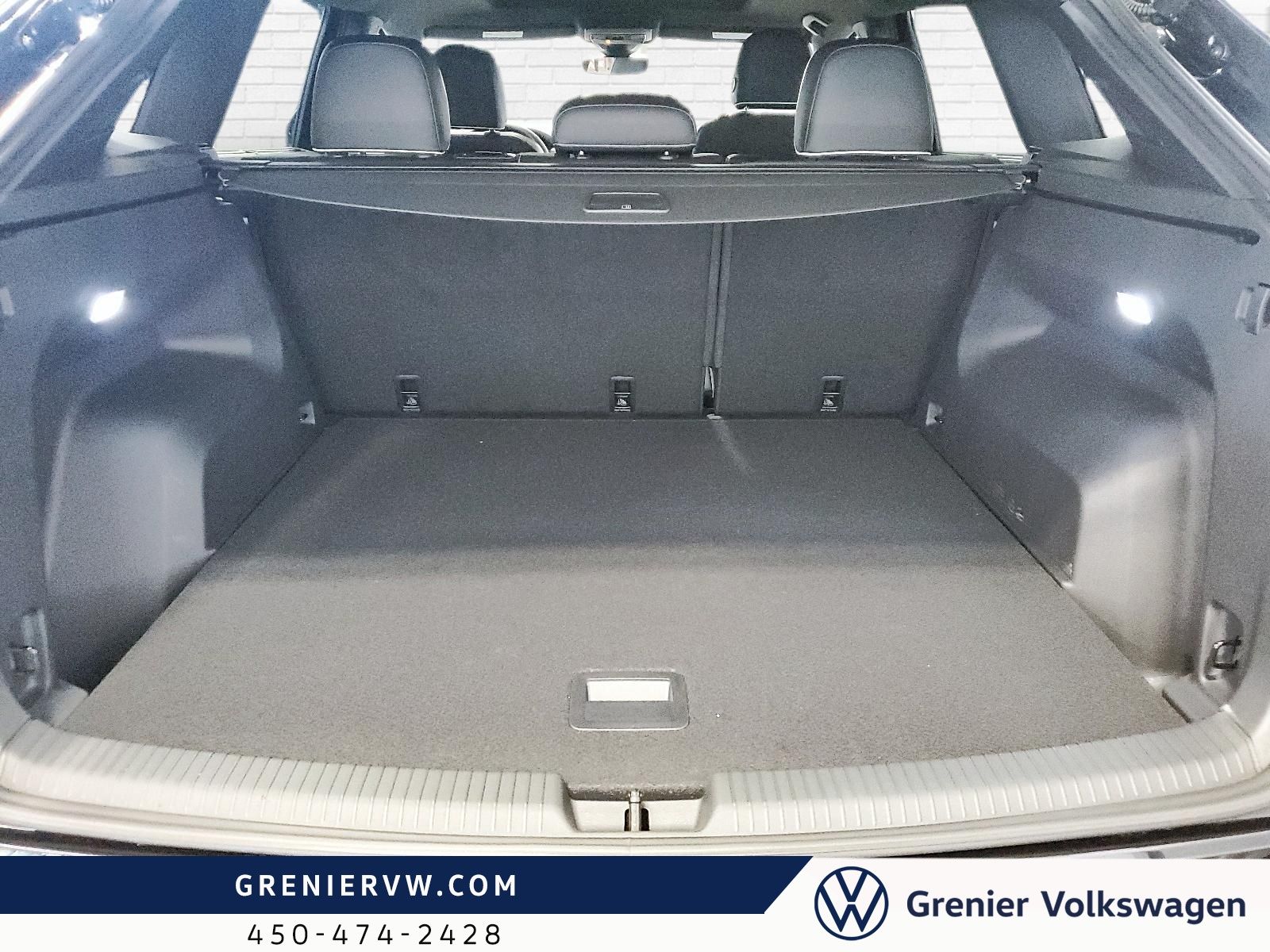 Photo 2026 Volkswagen Atlas Cross Sport Execline #8