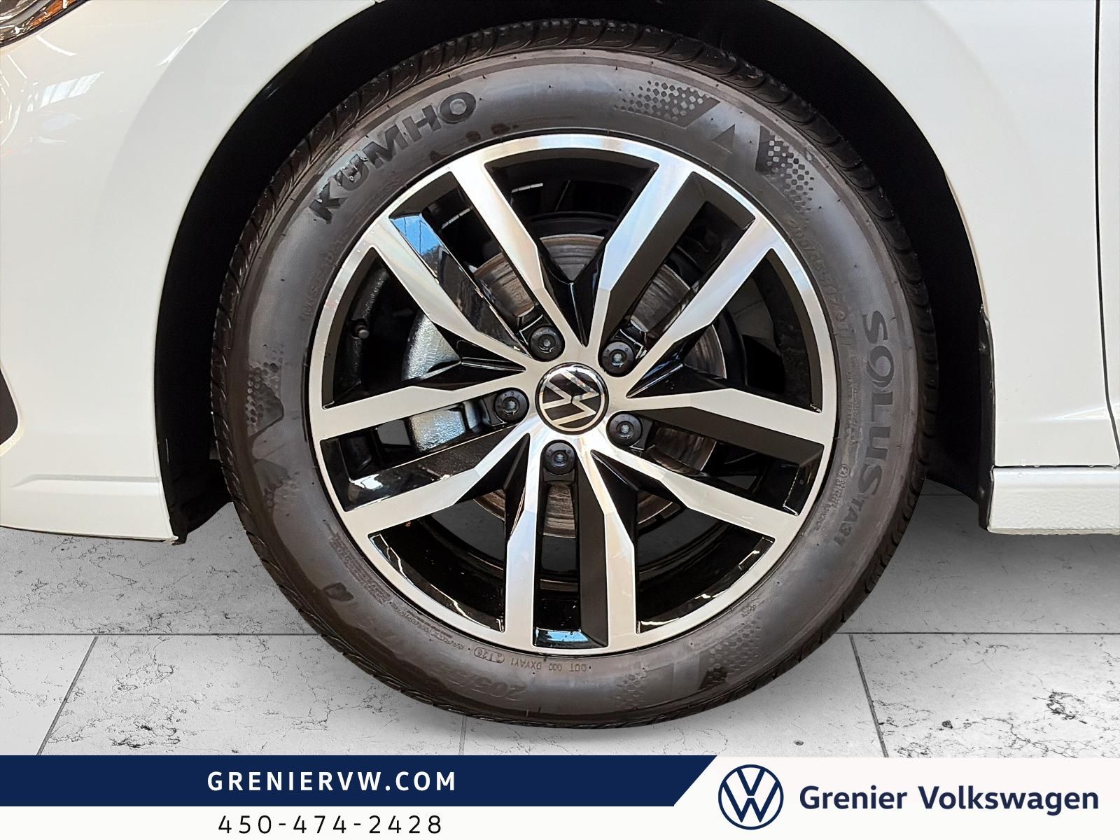 Photo 2027 Volkswagen Jetta Comfortline #4