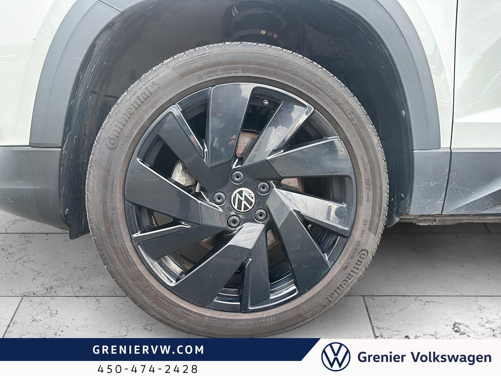 Photo 2024 Volkswagen TAOS Comfortline Black Edition #4