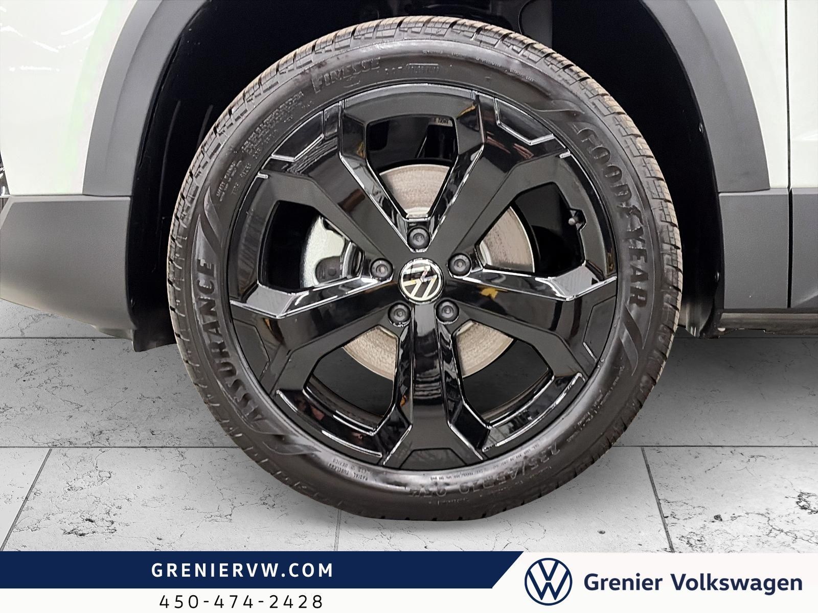 Photo Volkswagen Taos Comfortline Black Edition 4MOTION 2027 #4