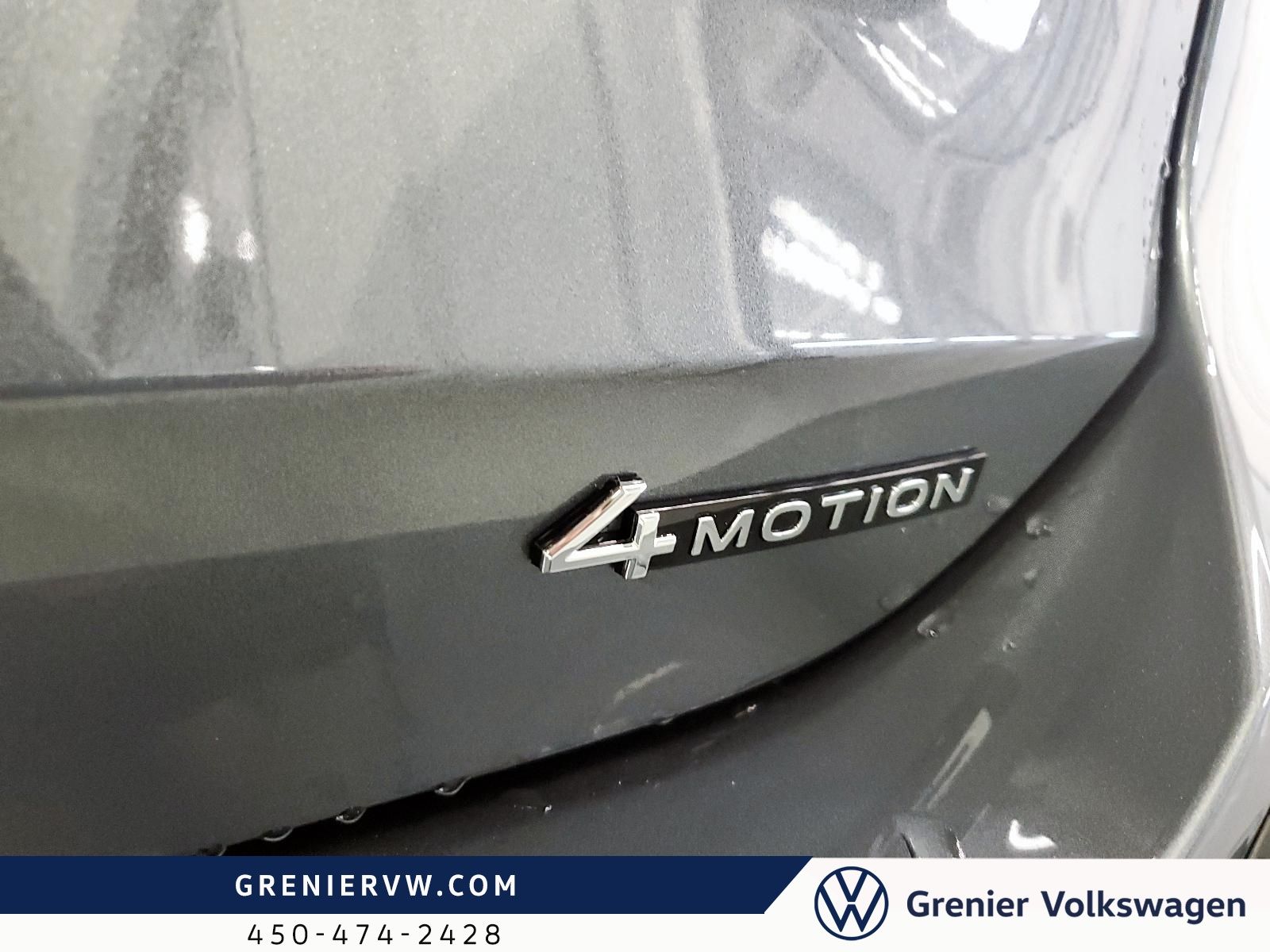 Photo 2026 Volkswagen Tiguan Comfortline R-Line Black Edition 4MOTION #8