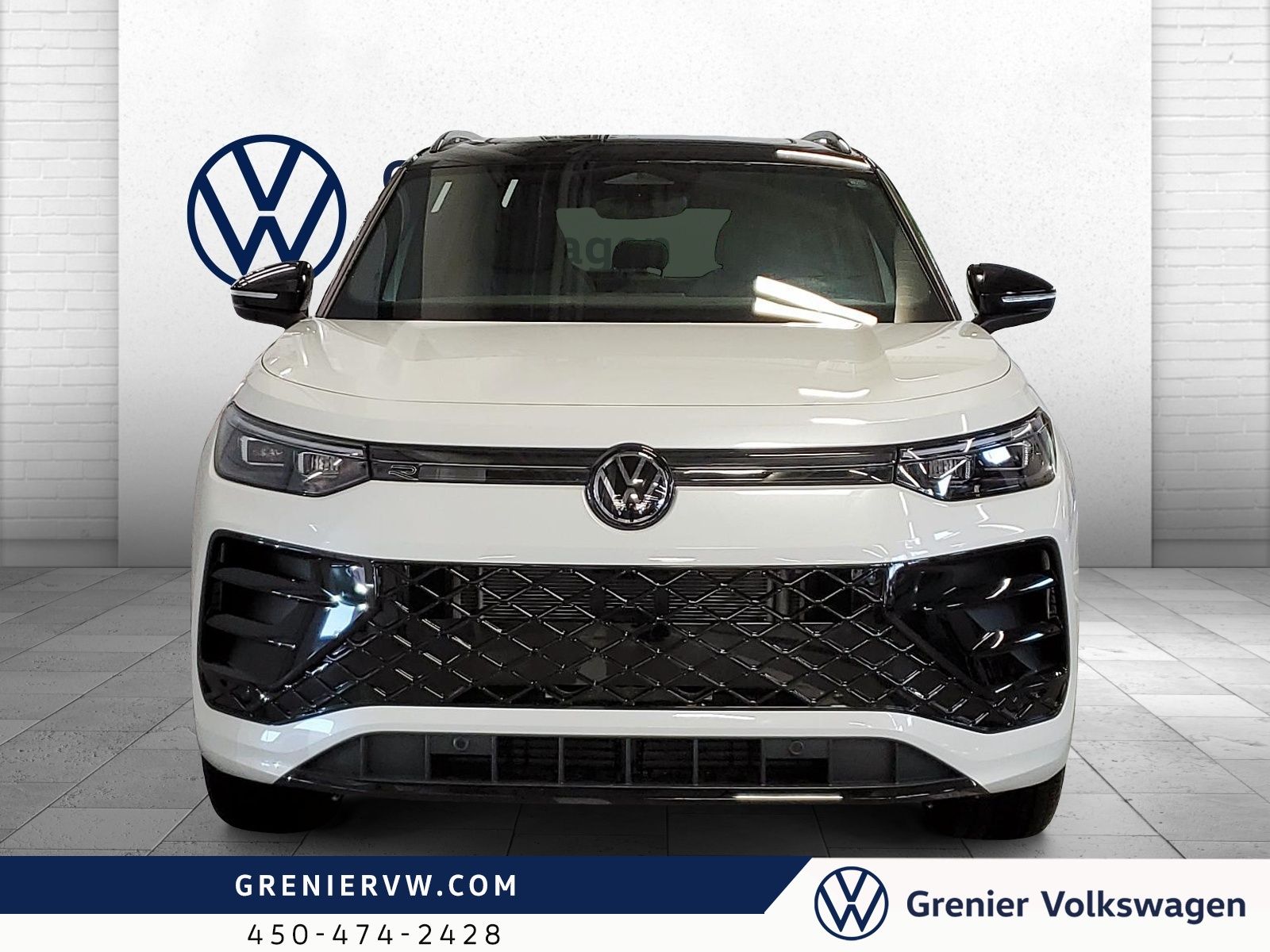 Photo 2026 Volkswagen Tiguan Comfortline R-Line Black Edition 4MOTION #2