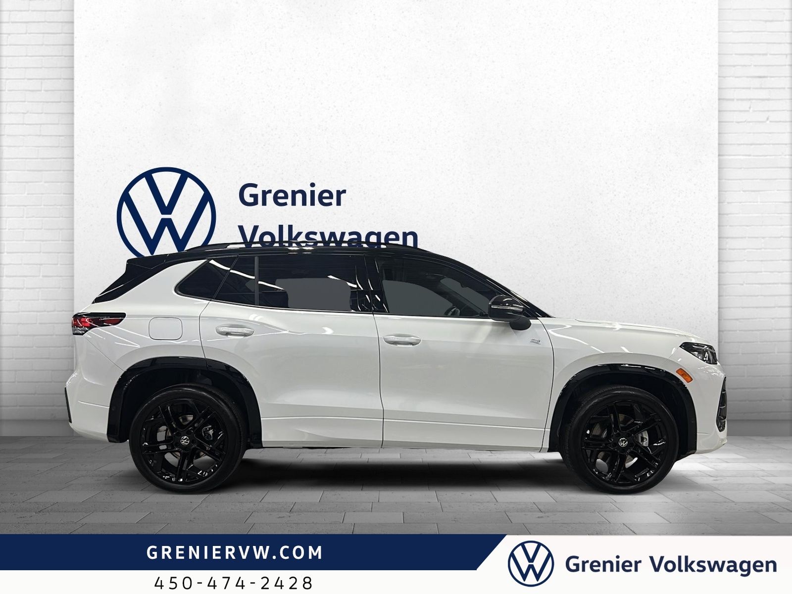 Photo 2026 Volkswagen Tiguan Comfortline R-Line Black Edition 4MOTION #8