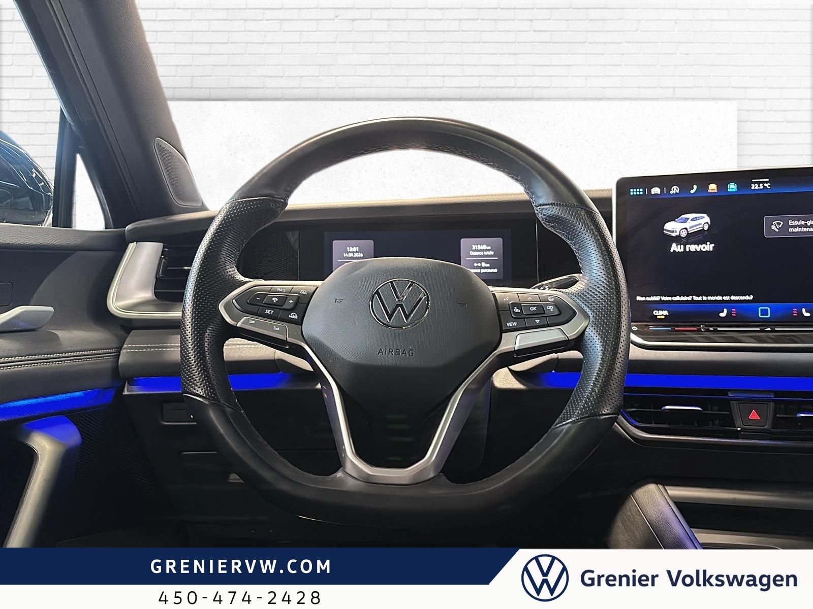 Photo 2026 Volkswagen Tiguan Comfortline R-Line Black Edition #8