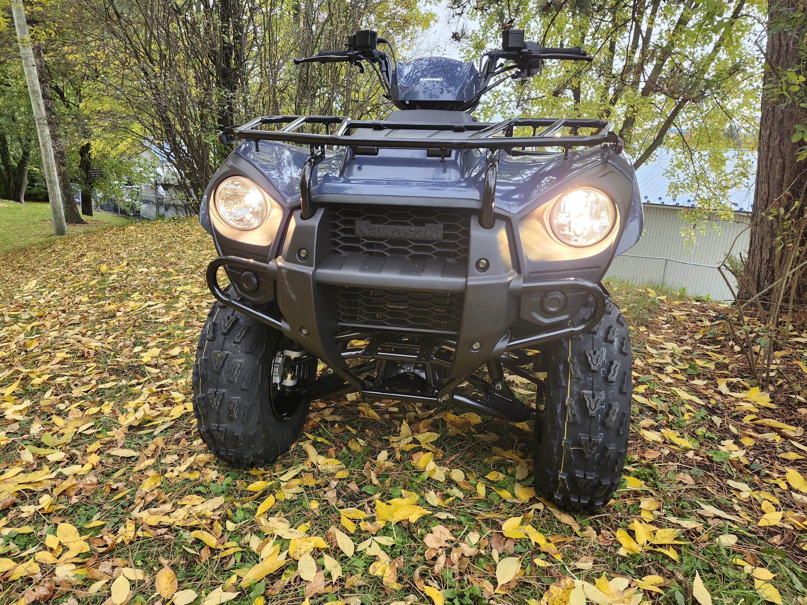 Kawasaki Brute Force 300 Compact, pratique et abordable 2025
