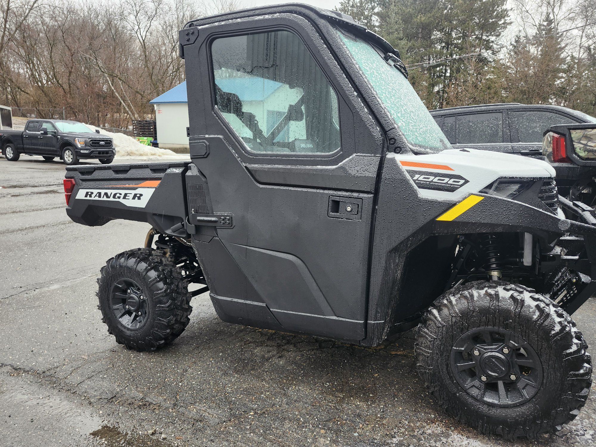 Polaris RANGER 1000 PREMIUM EPS  2024