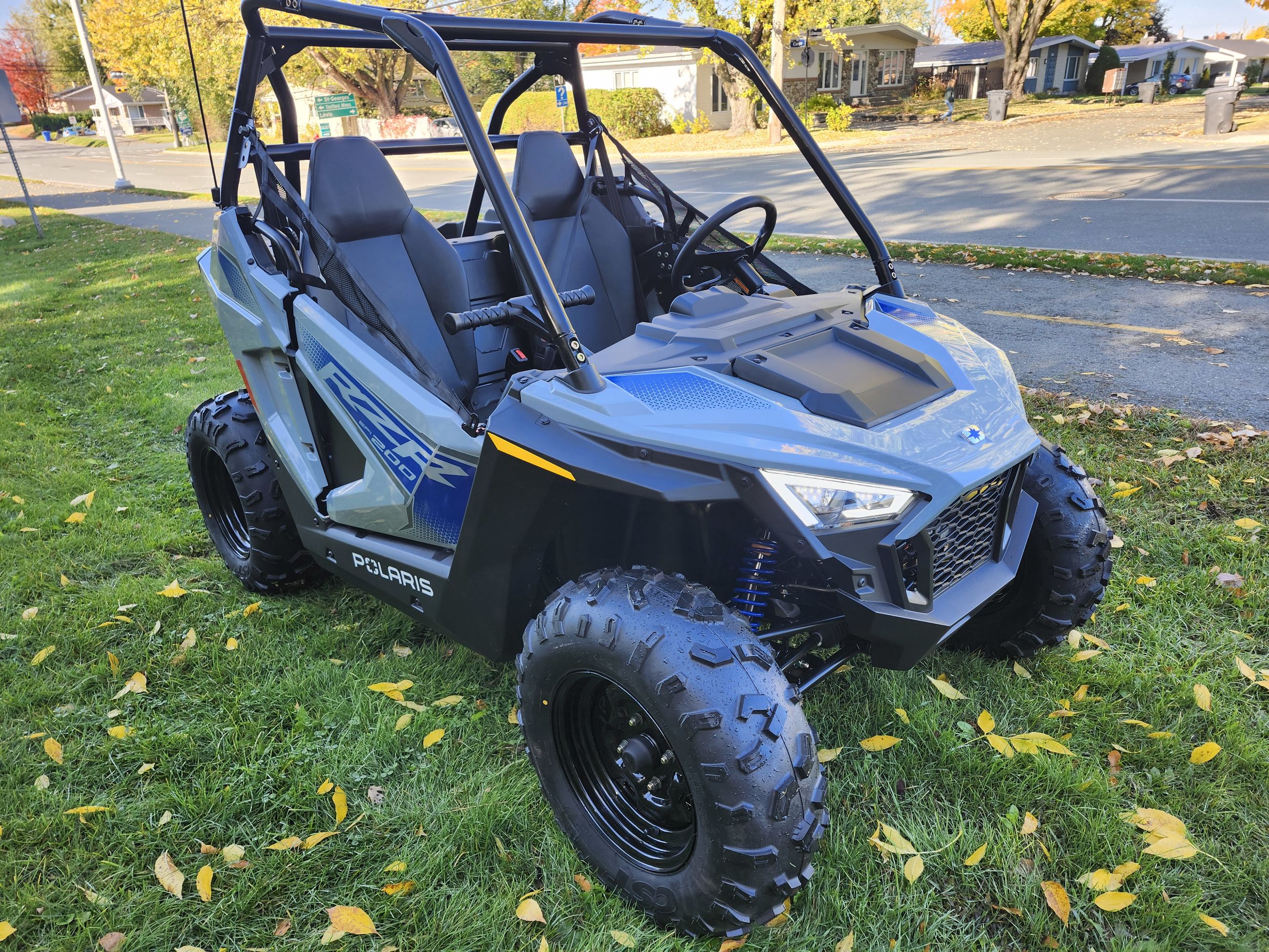 Polaris RZR 200  2025