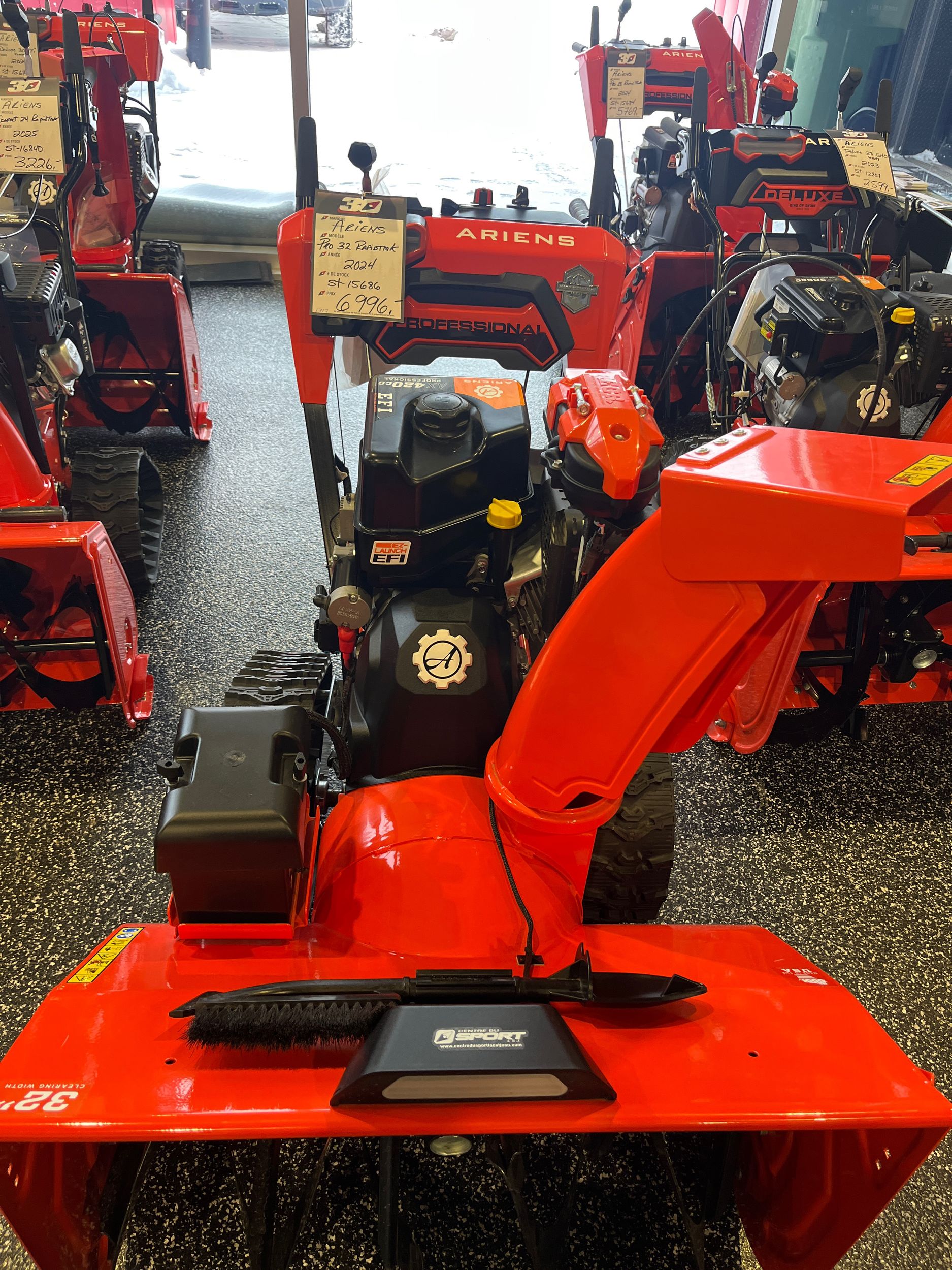 2024 Ariens PRO 32 HYDRO RAPIDTRAK EFI MOUNTAINEERING EDITION 926521