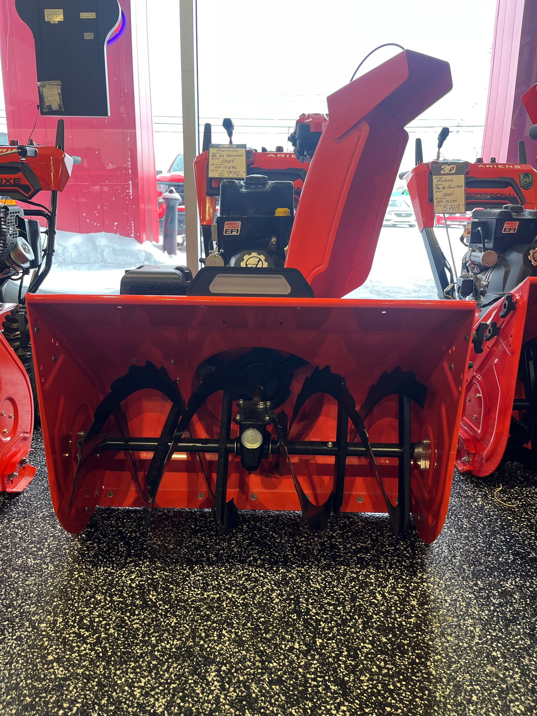 2024 Ariens PRO 32 HYDRO RAPIDTRAK EFI MOUNTAINEERING EDITION 926521