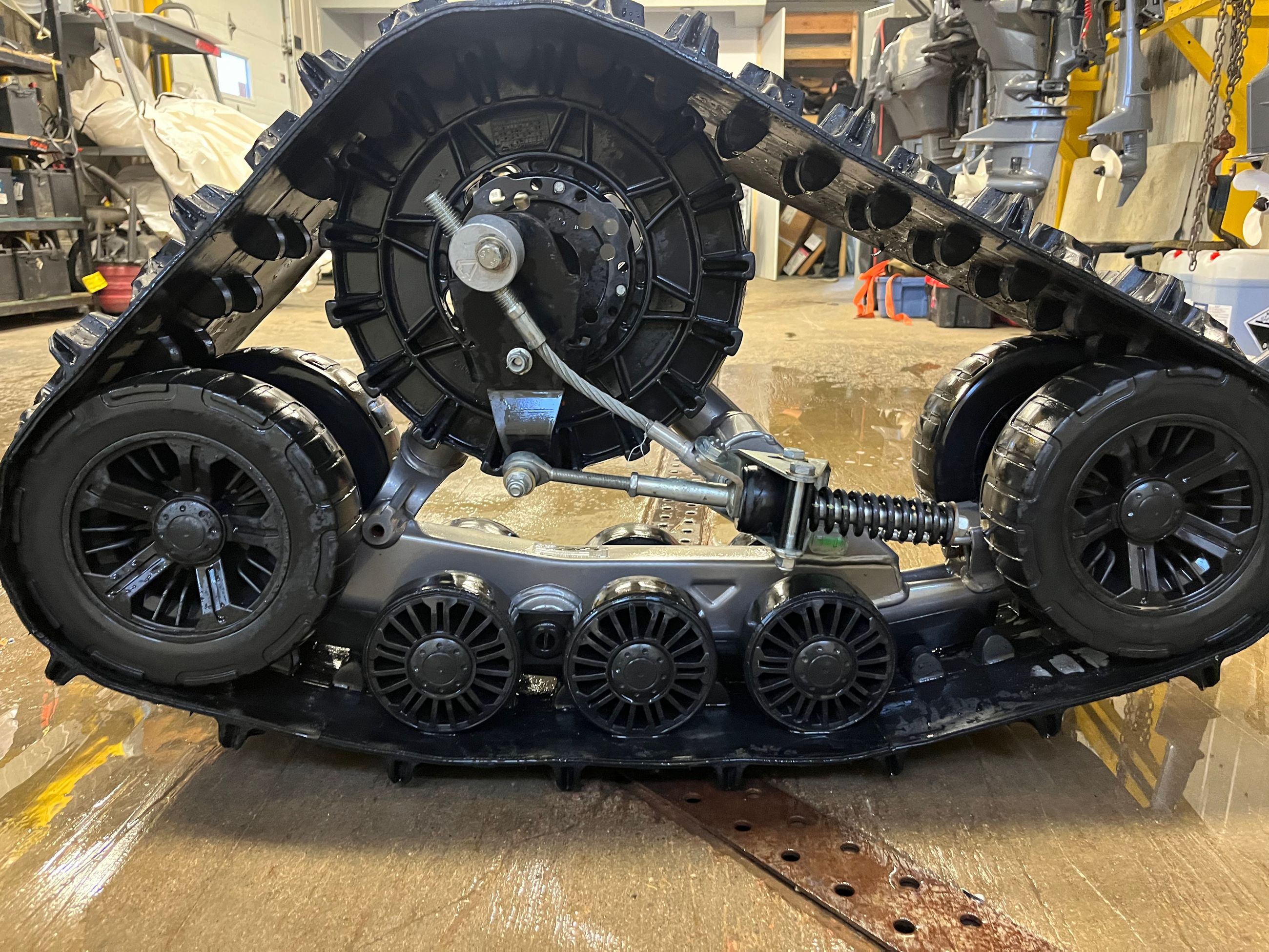 2023 CAMSO Track kits UTV T4S FIXATION POUR UN UFORCE 800