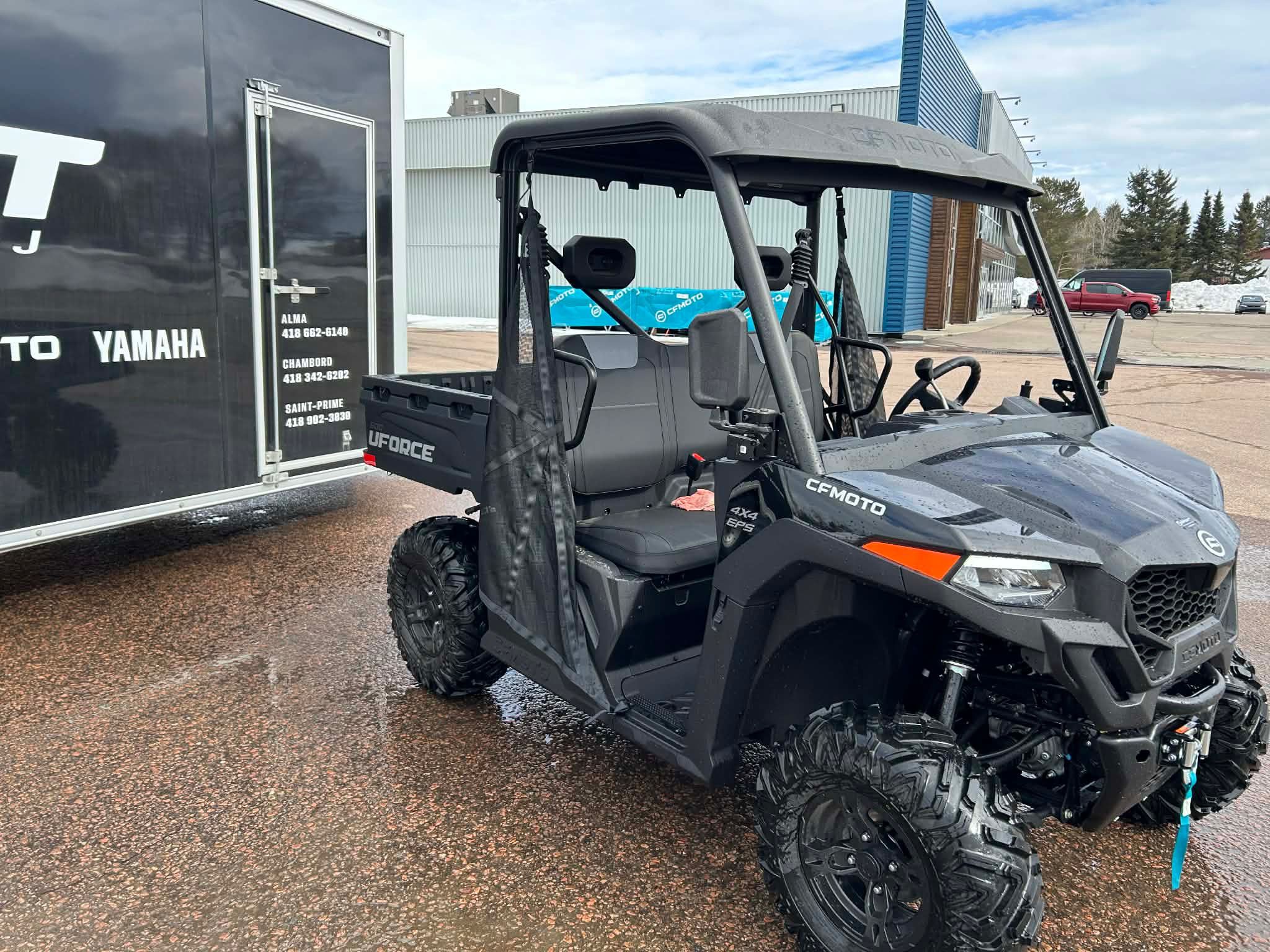 2025 CF Moto CF MOTO UFORCE 600 HO EPS 2023