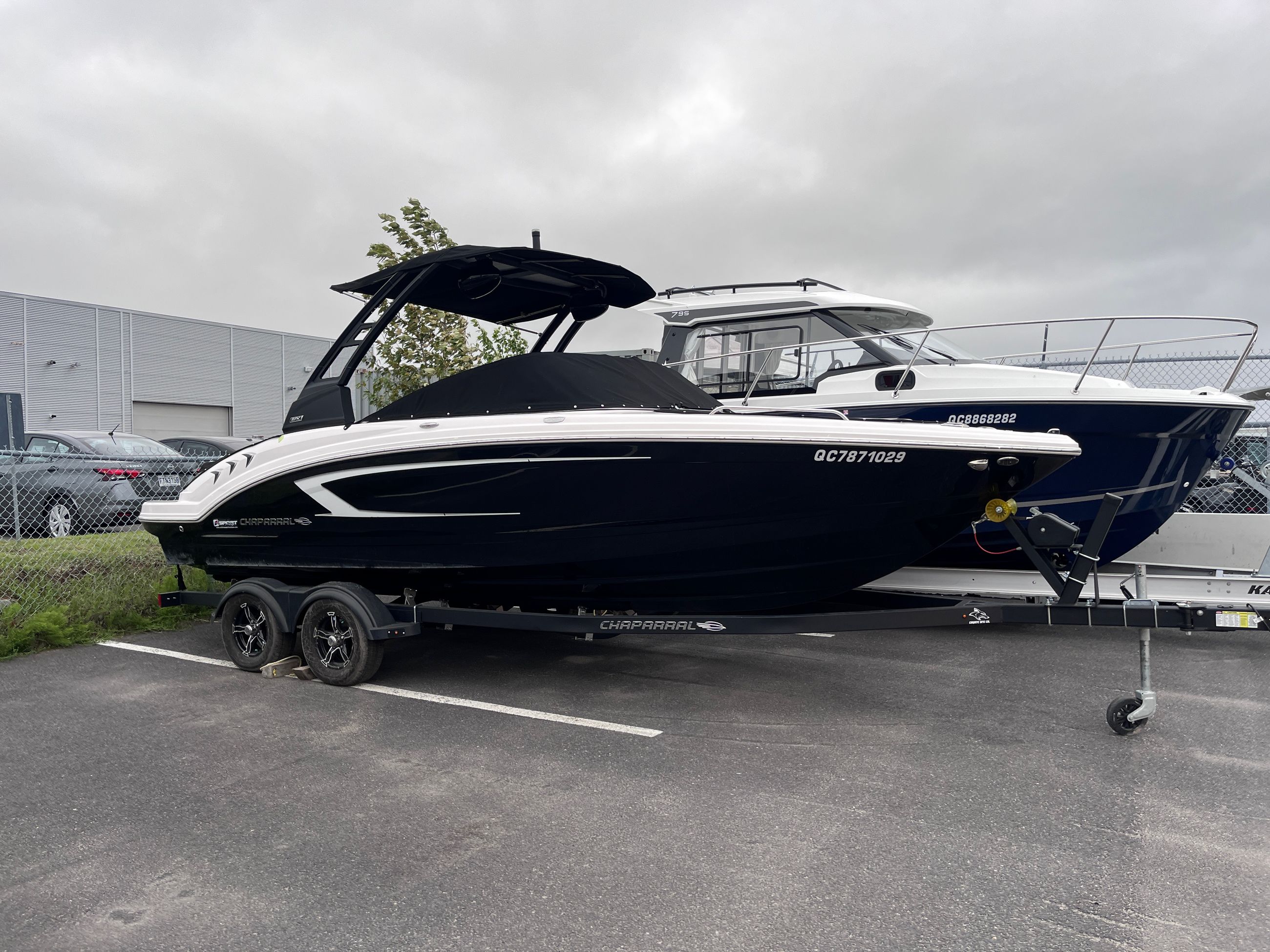 2021 CHAPARRAL 23SSI OPEN DECK AVEC V8 6.2L