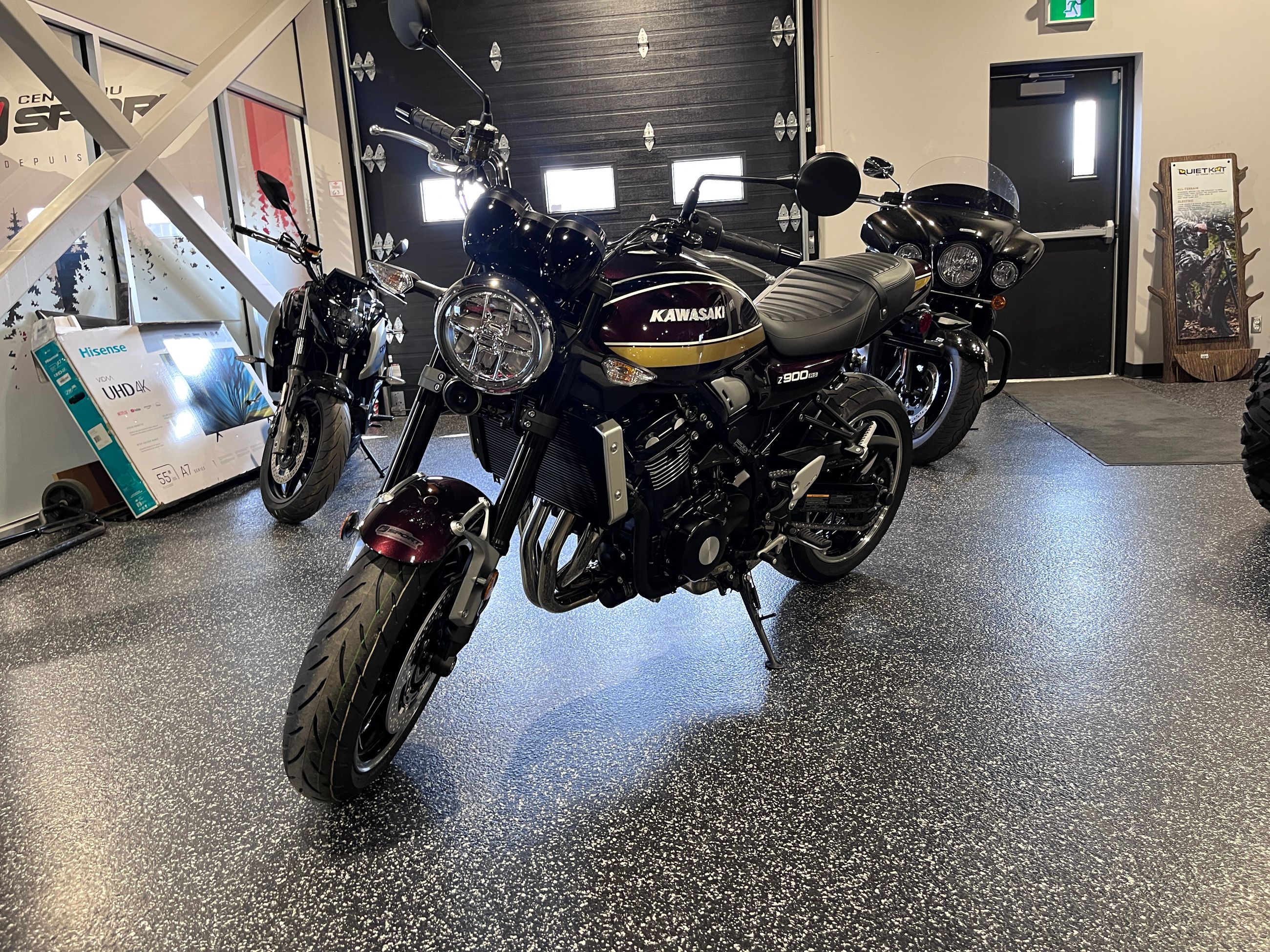 2025 Kawasaki Z900RS