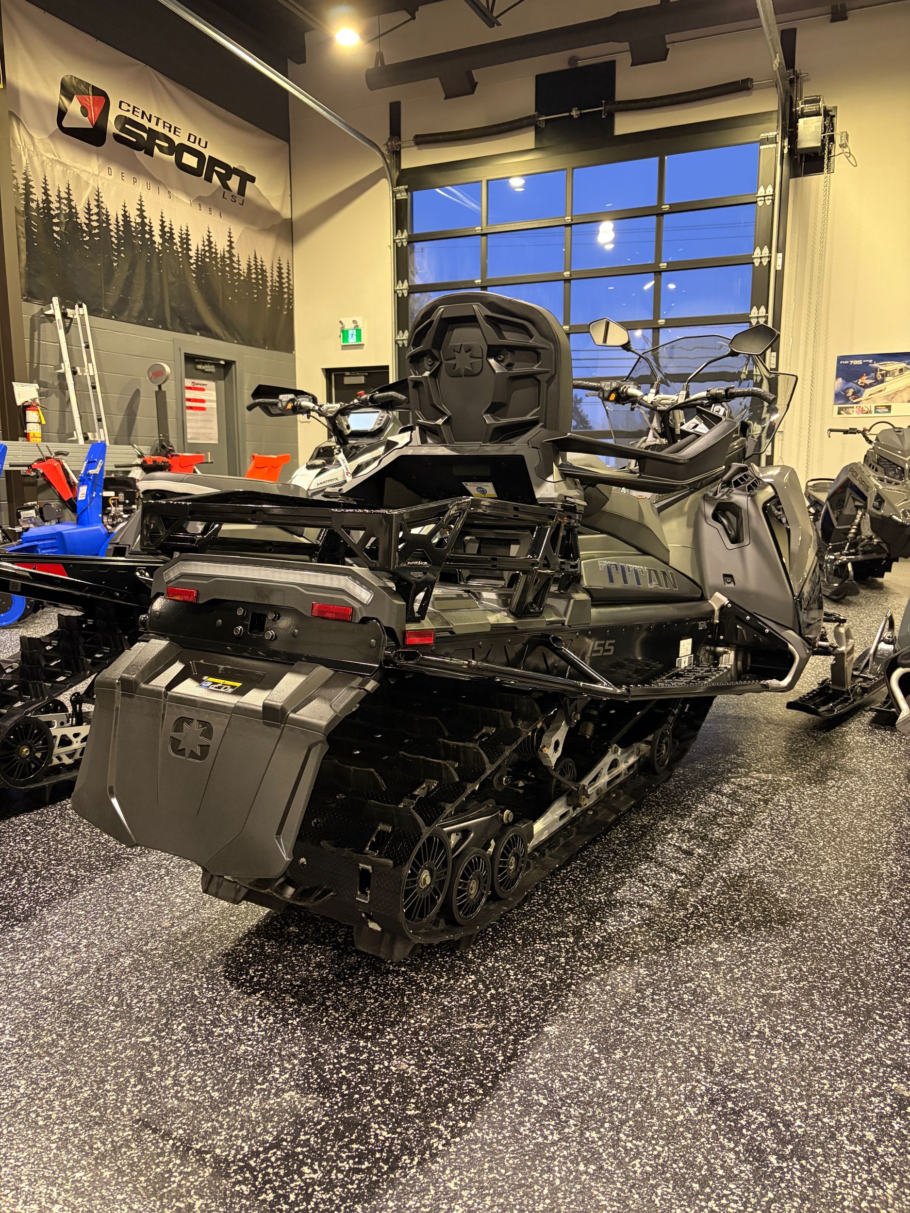 Polaris 650 TITAN ADVENTURE 1.8'' 7S  2025