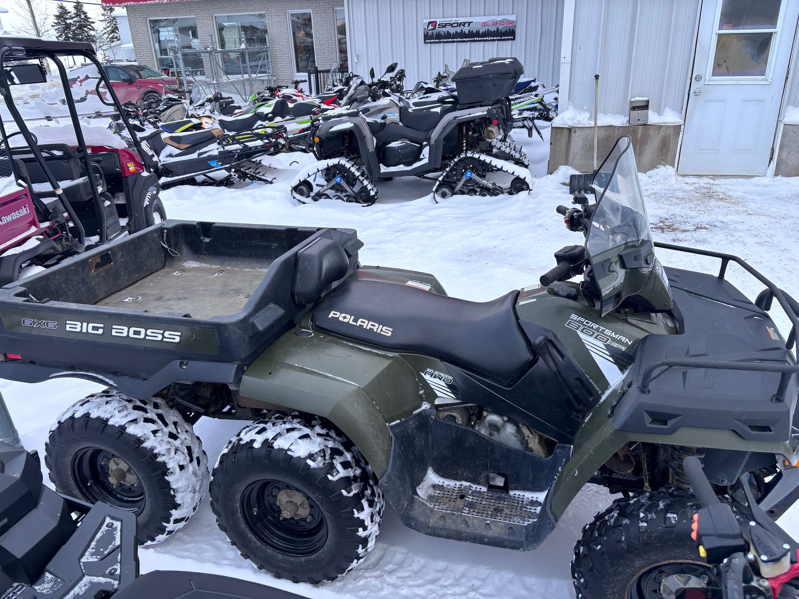 2014 Polaris BIG BOSS 800 Parfaite conditions entièrement vérifier, véhicule impeccable très propre