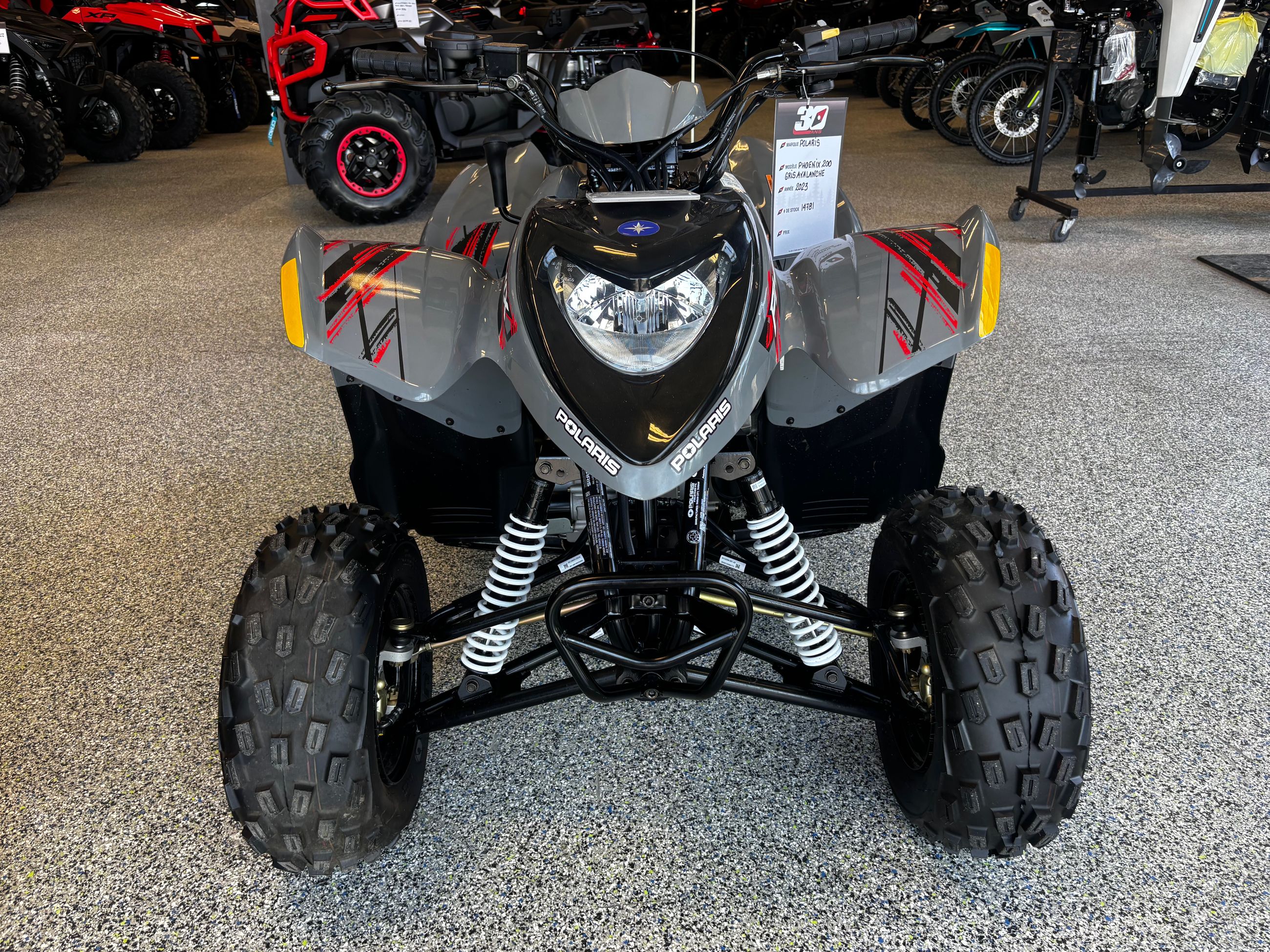 Polaris Phoenix 200 succursale st-prime 418-902-3030 2023