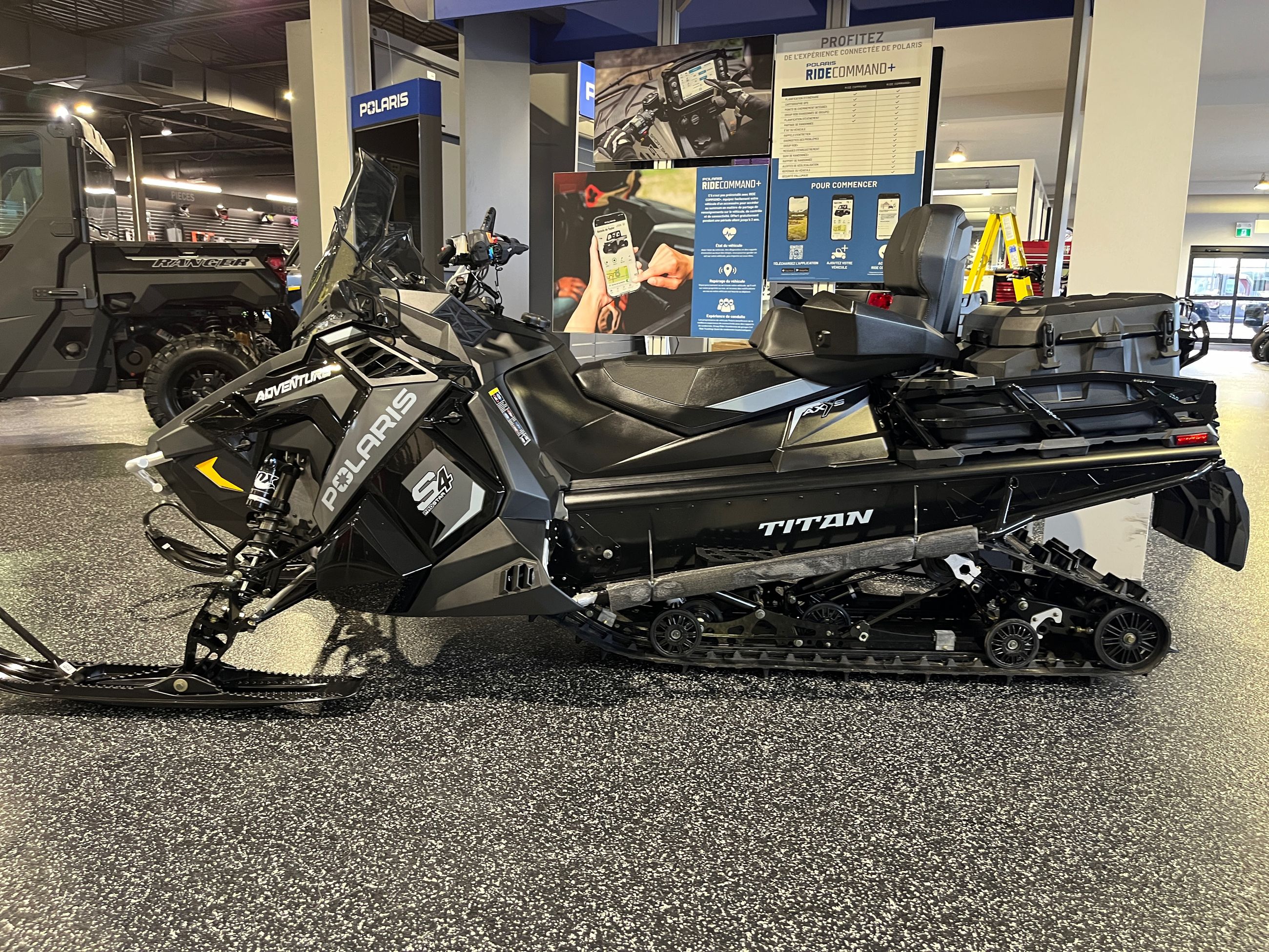 Polaris ProStar S4 TITAN Adventure 155  2024