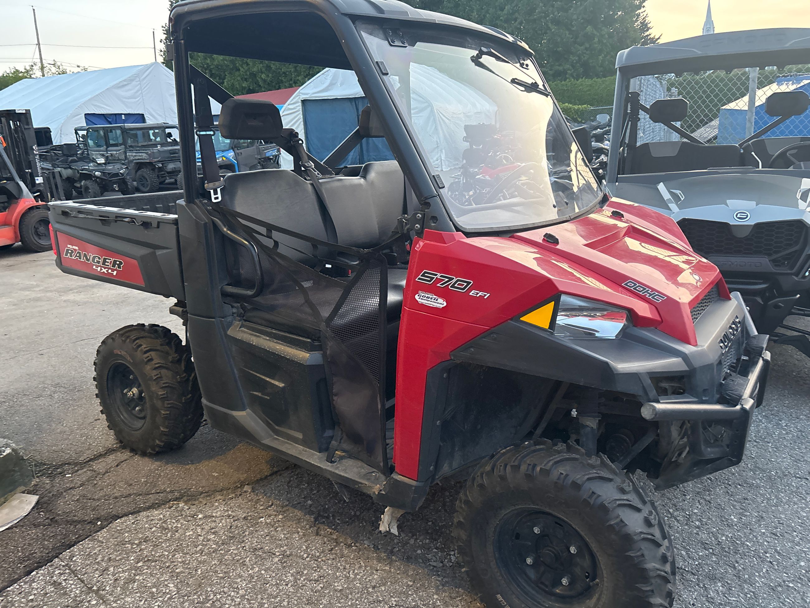 2015 Polaris RANGER 570 FULL SIZE 3 PASSAGER