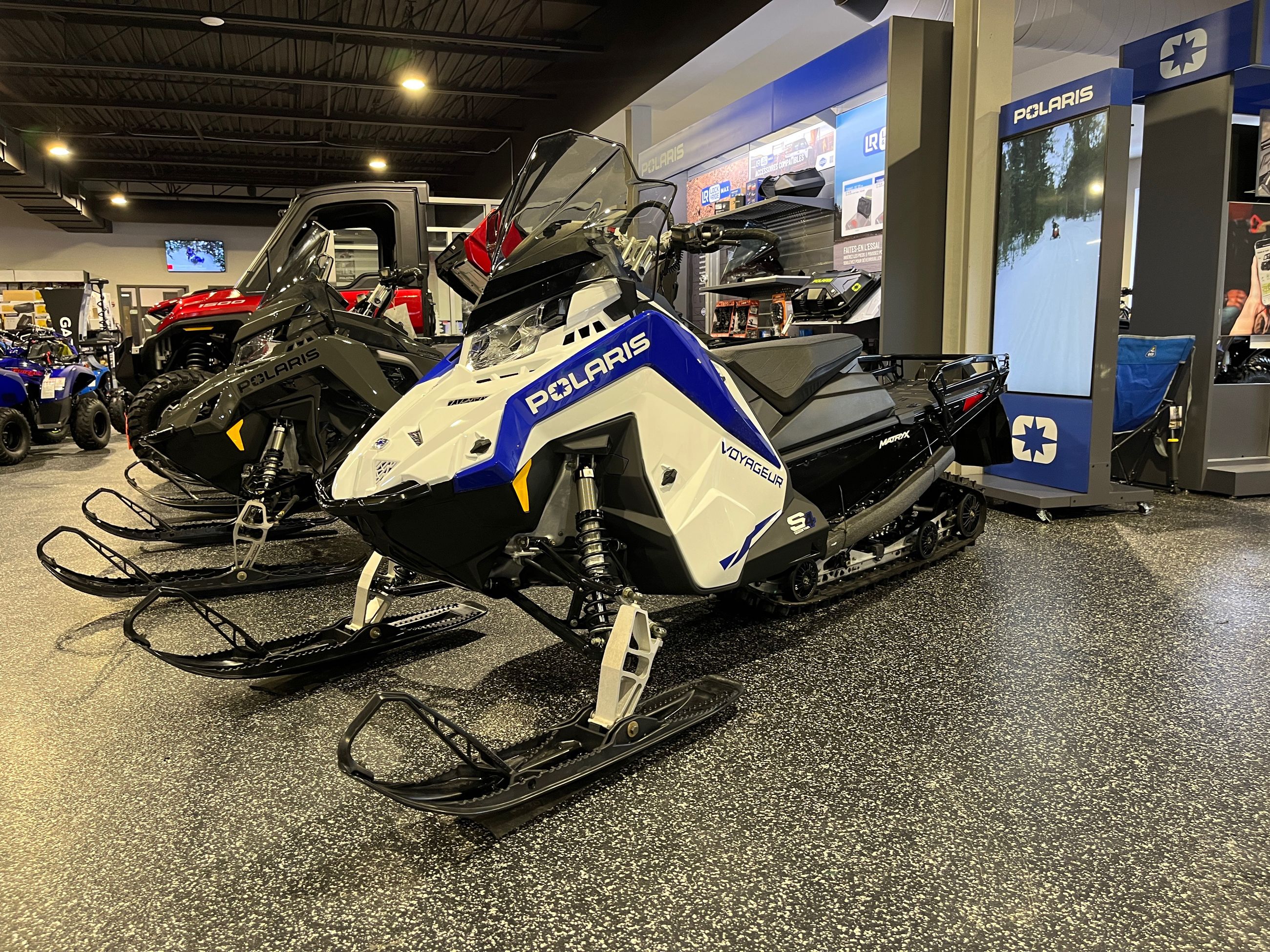 Polaris ProStar S4 Voyageur 146 Avec cadran 7S 2023