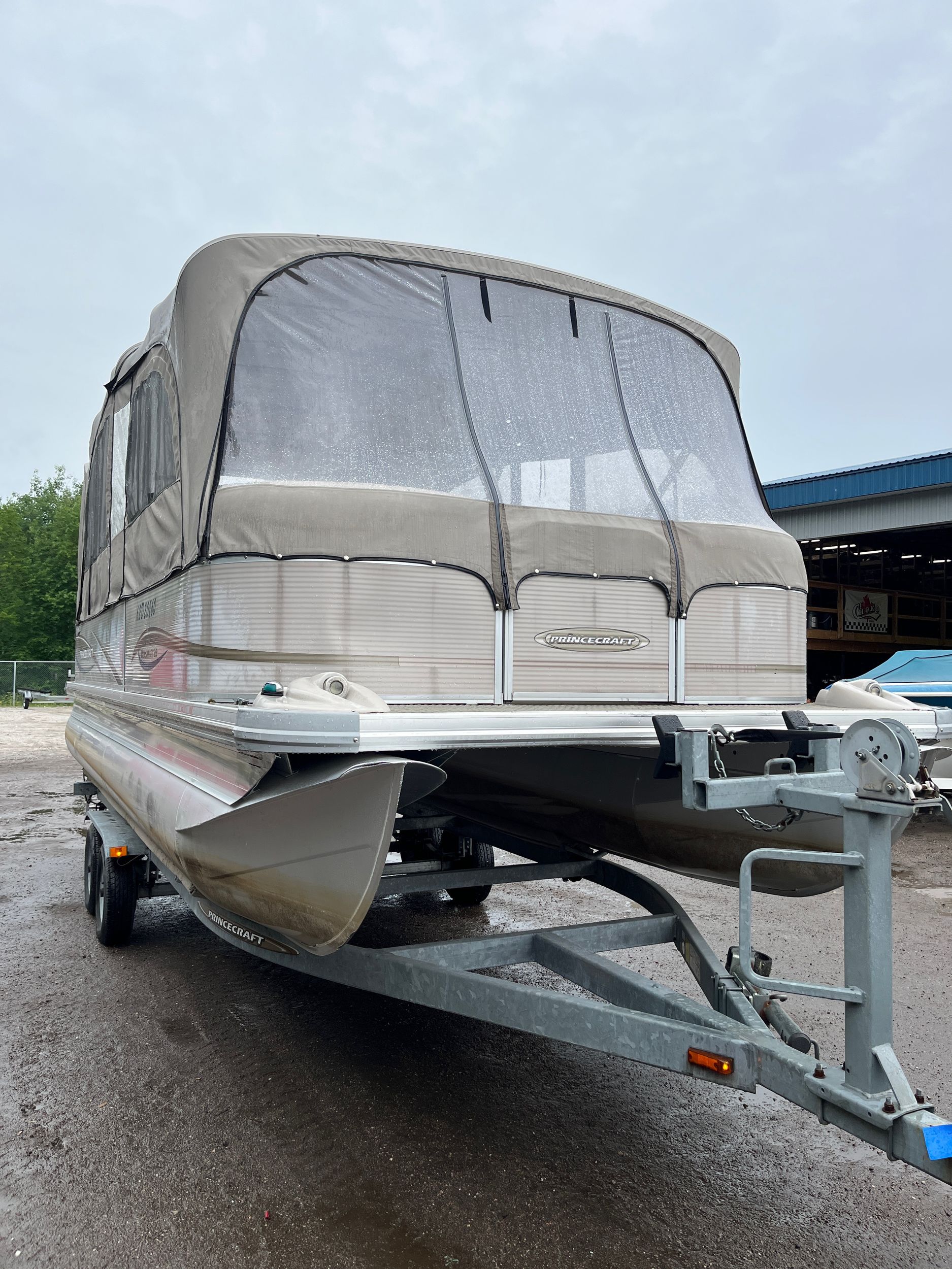 2005 Princecraft VERSAILLE 22 MERCURY 115 HP