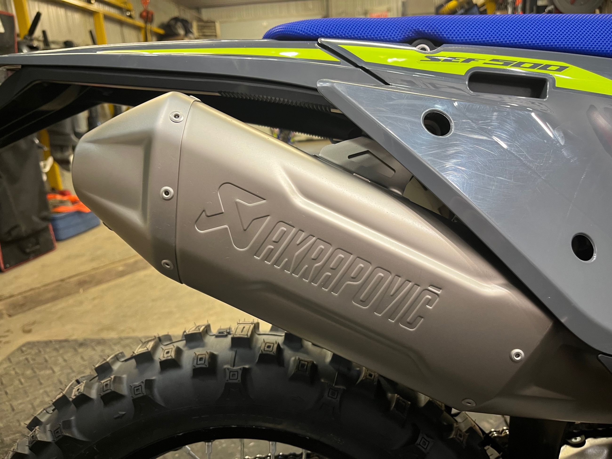 2025 SHERCO MOTO ENDURO 500 FACTORY AUBAINE MOTO NEUVE AVEC SEULEMENT