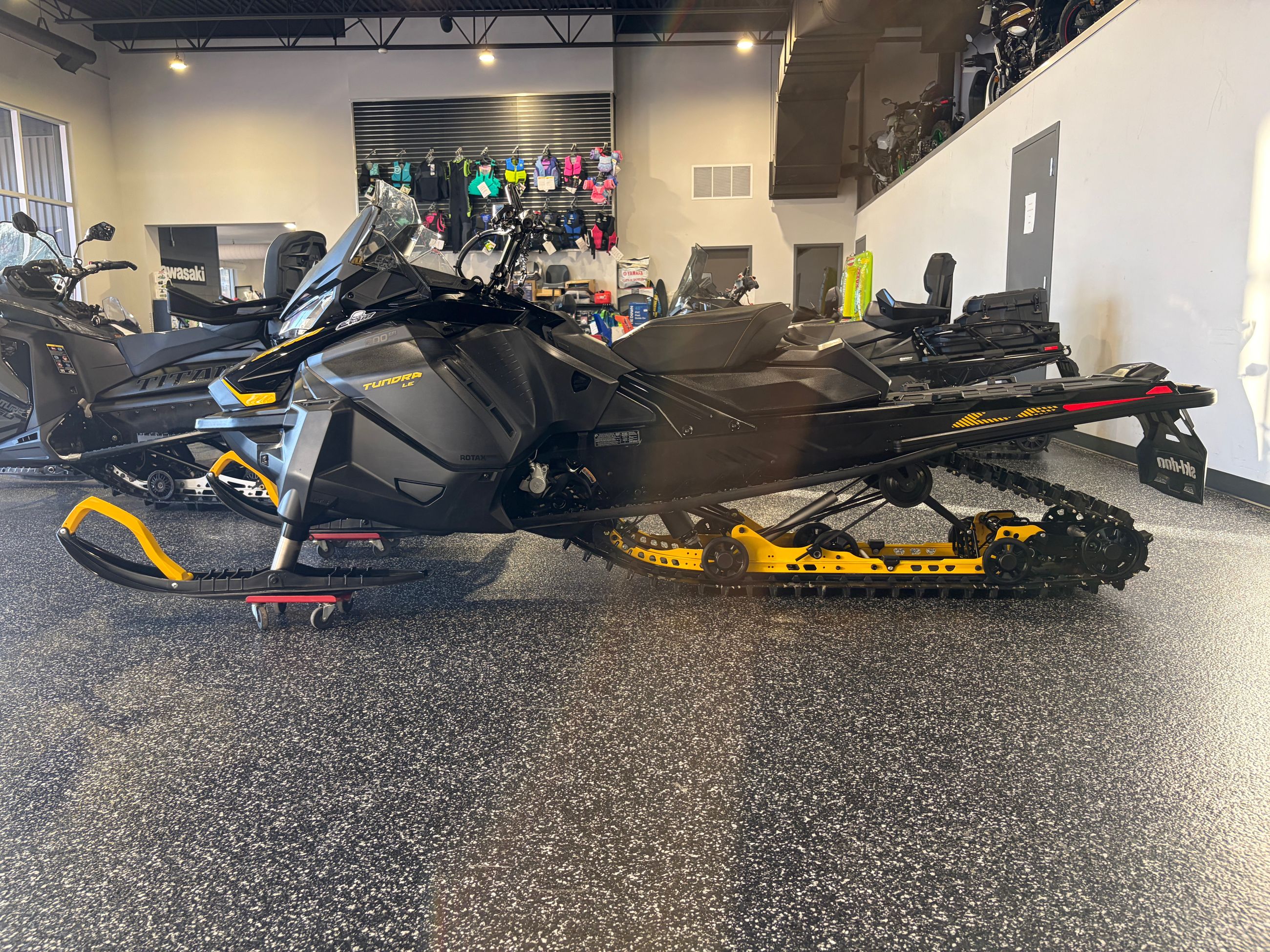 2025 Ski-Doo TUNDRA LT 600EFI LE