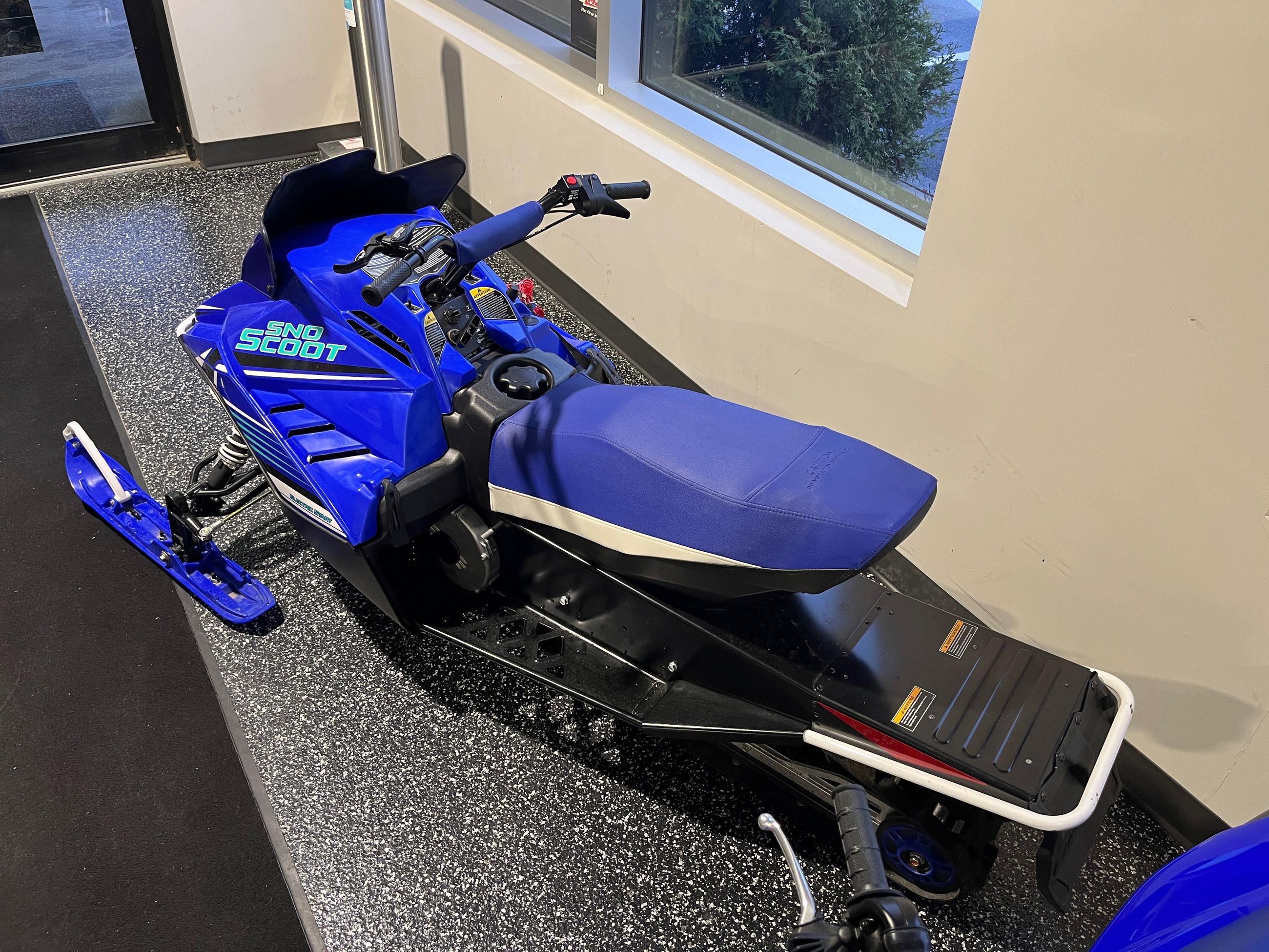 Yamaha SNOSCOOT ES 2024