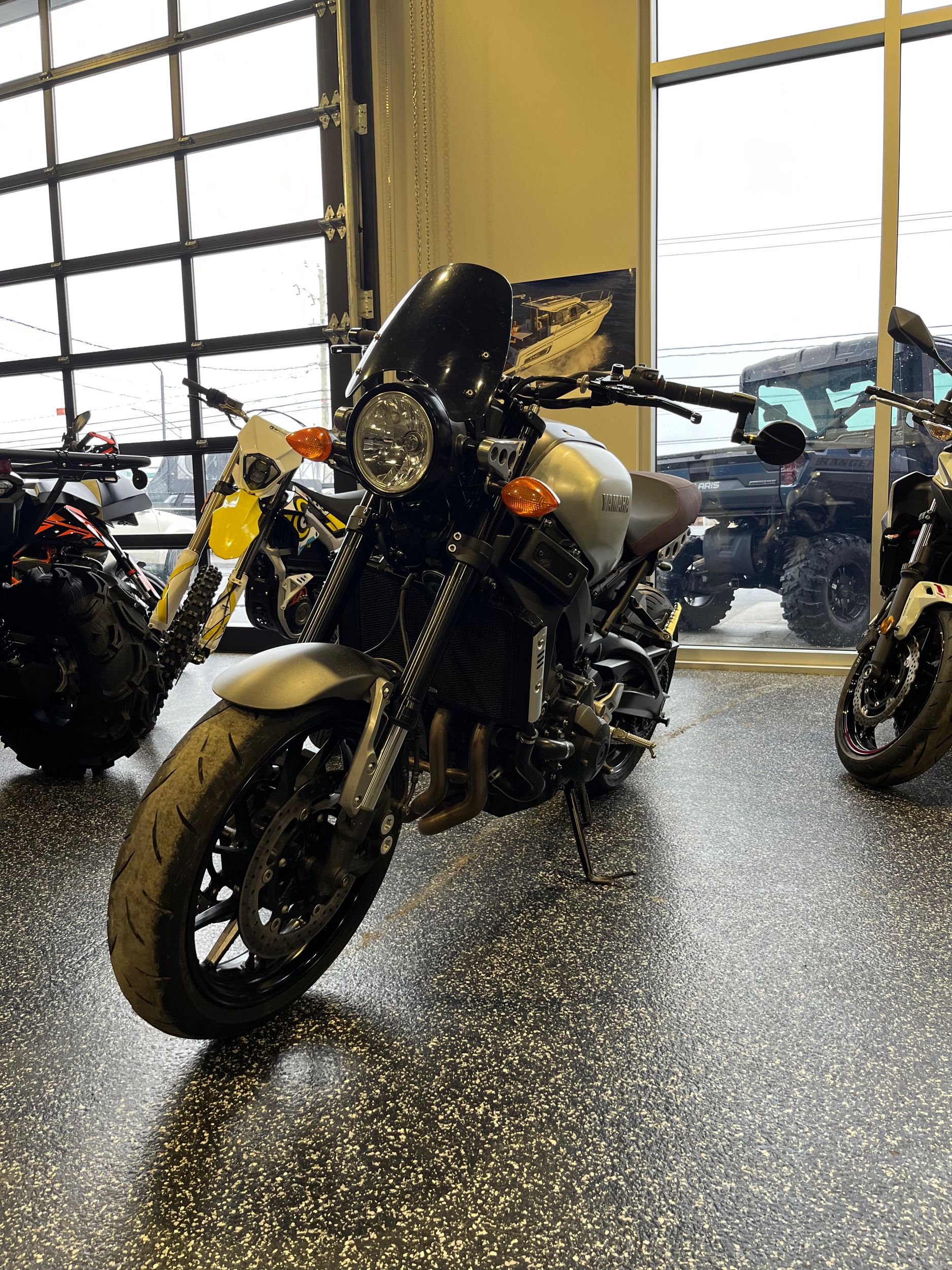 Yamaha XSR  2016