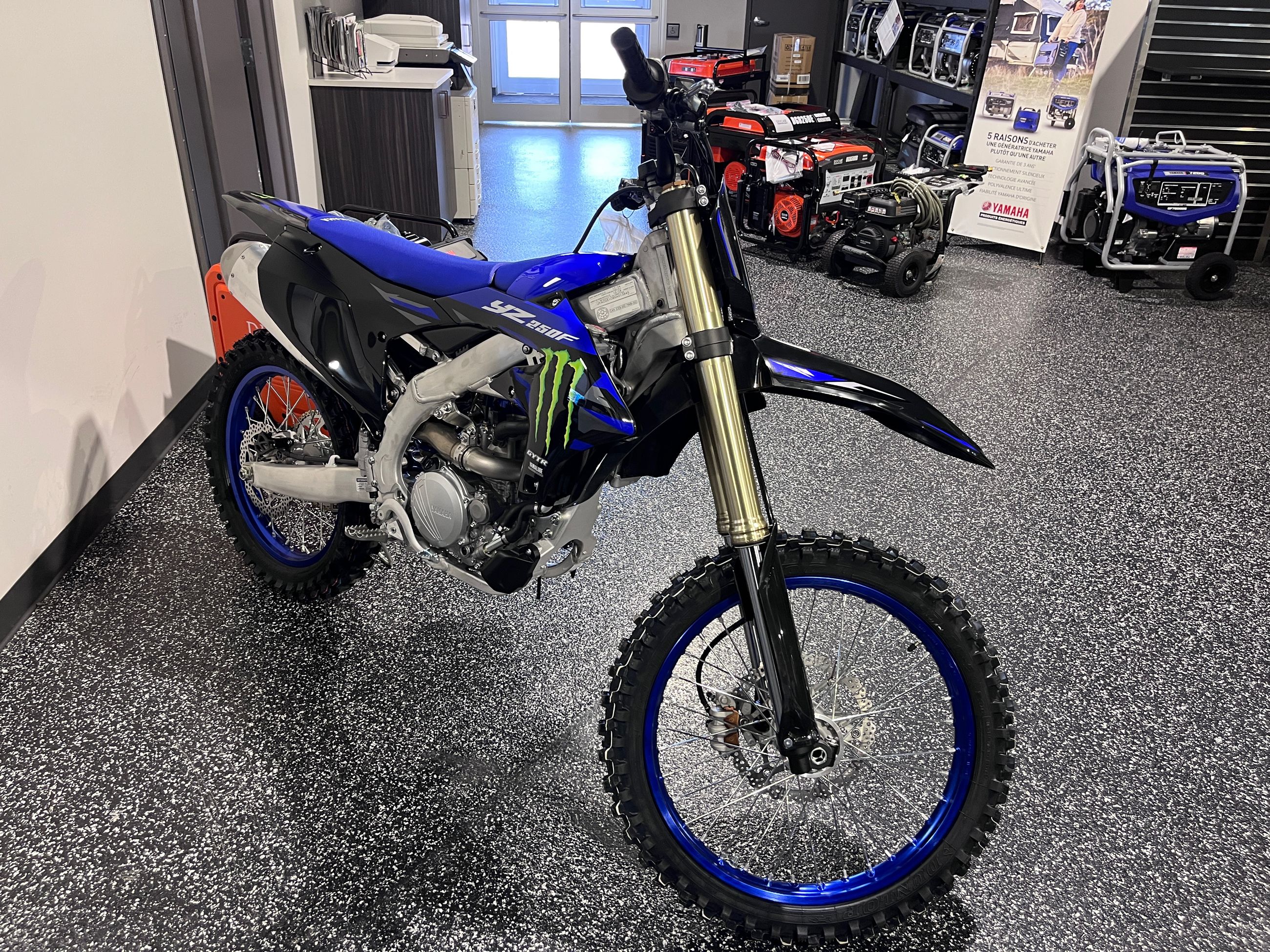 Yamaha YZ250F Edition Monster 2025
