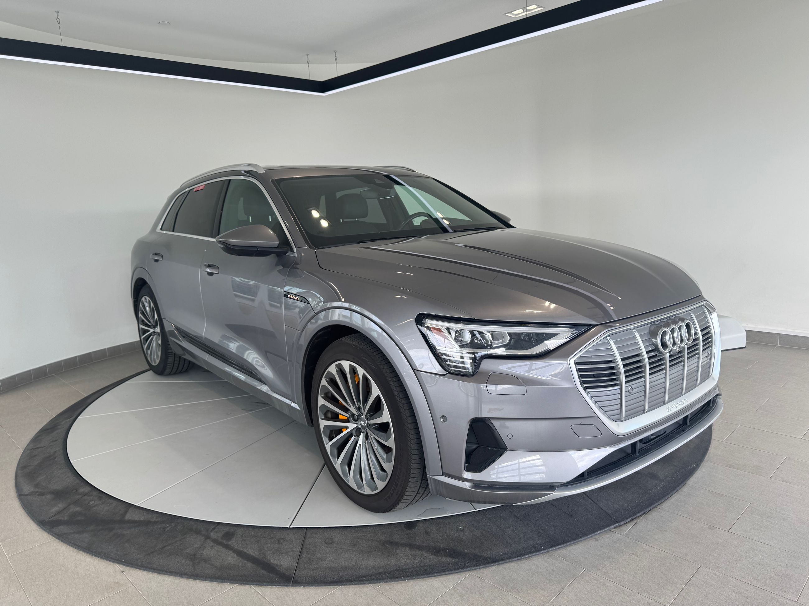 2019 Audi E-TRON Technik + CUIR + TOIT + A/C + NAV/GPS + WOW ++