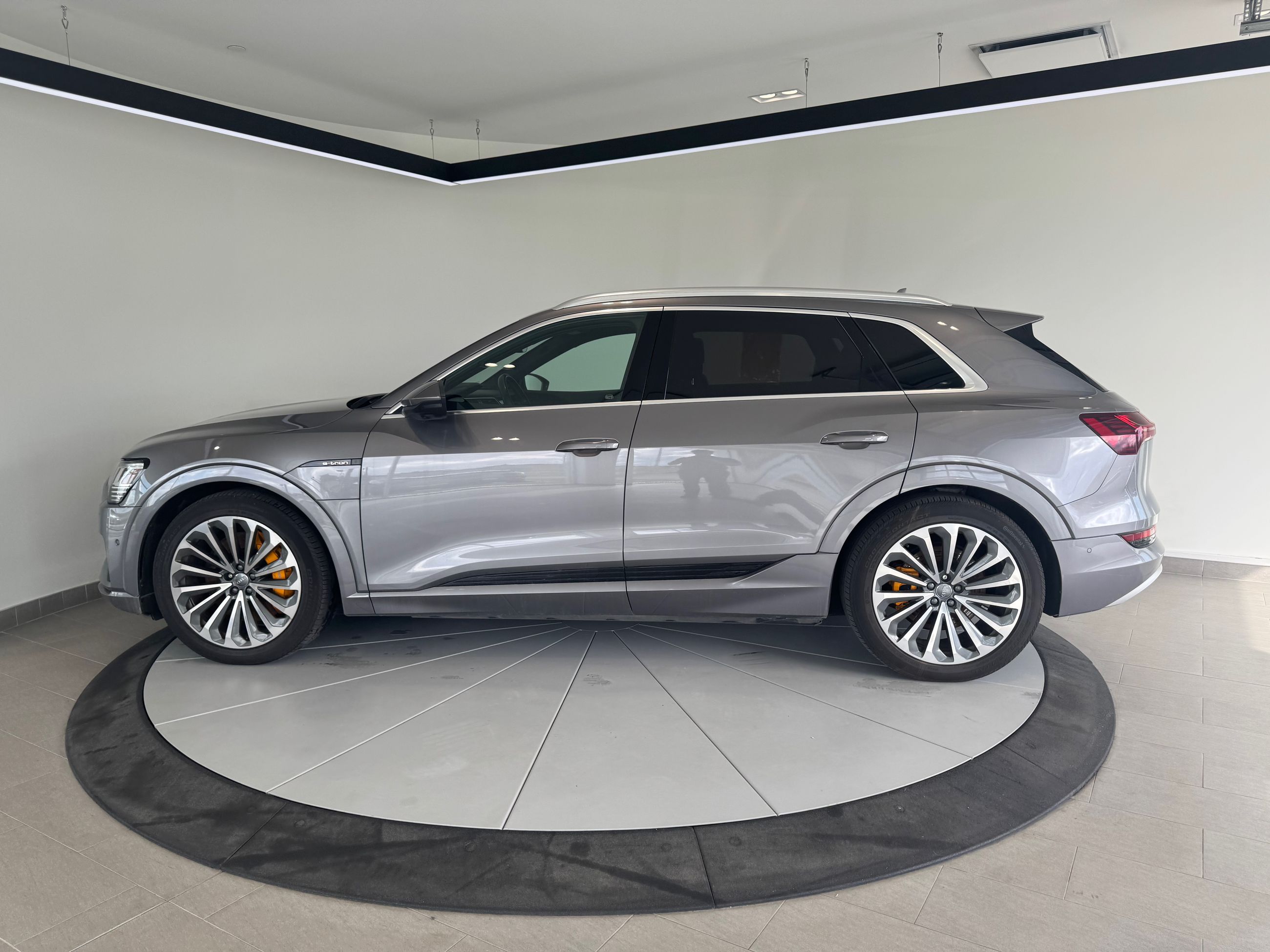 2019 Audi E-TRON Technik + CUIR + TOIT + A/C + NAV/GPS + WOW ++