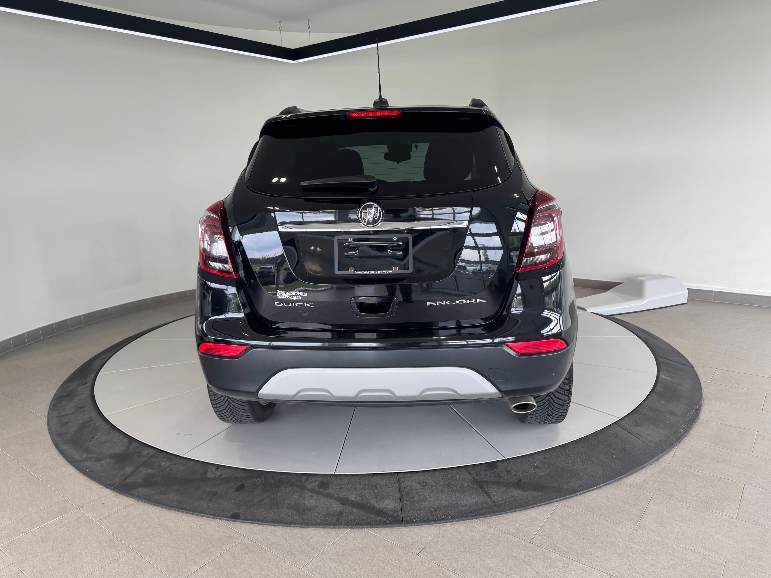 Buick Encore Preferred + CAMERA + CARPLAY + DEMARREUR + WOW!++ 2017
