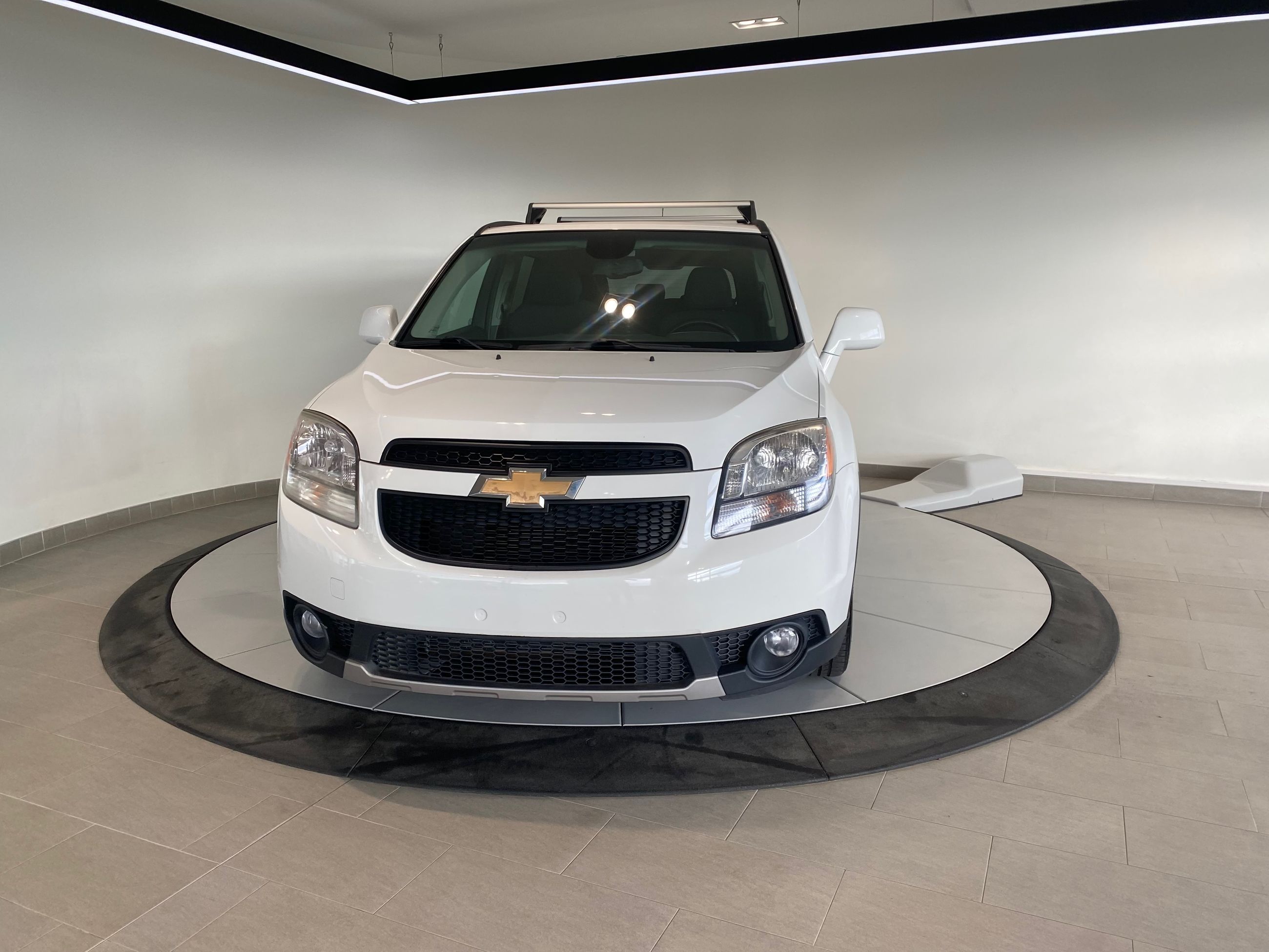 Chevrolet Orlando 2LT + A/C + 7 PASSAGERS + PAS CHER + WOW ++ 2012