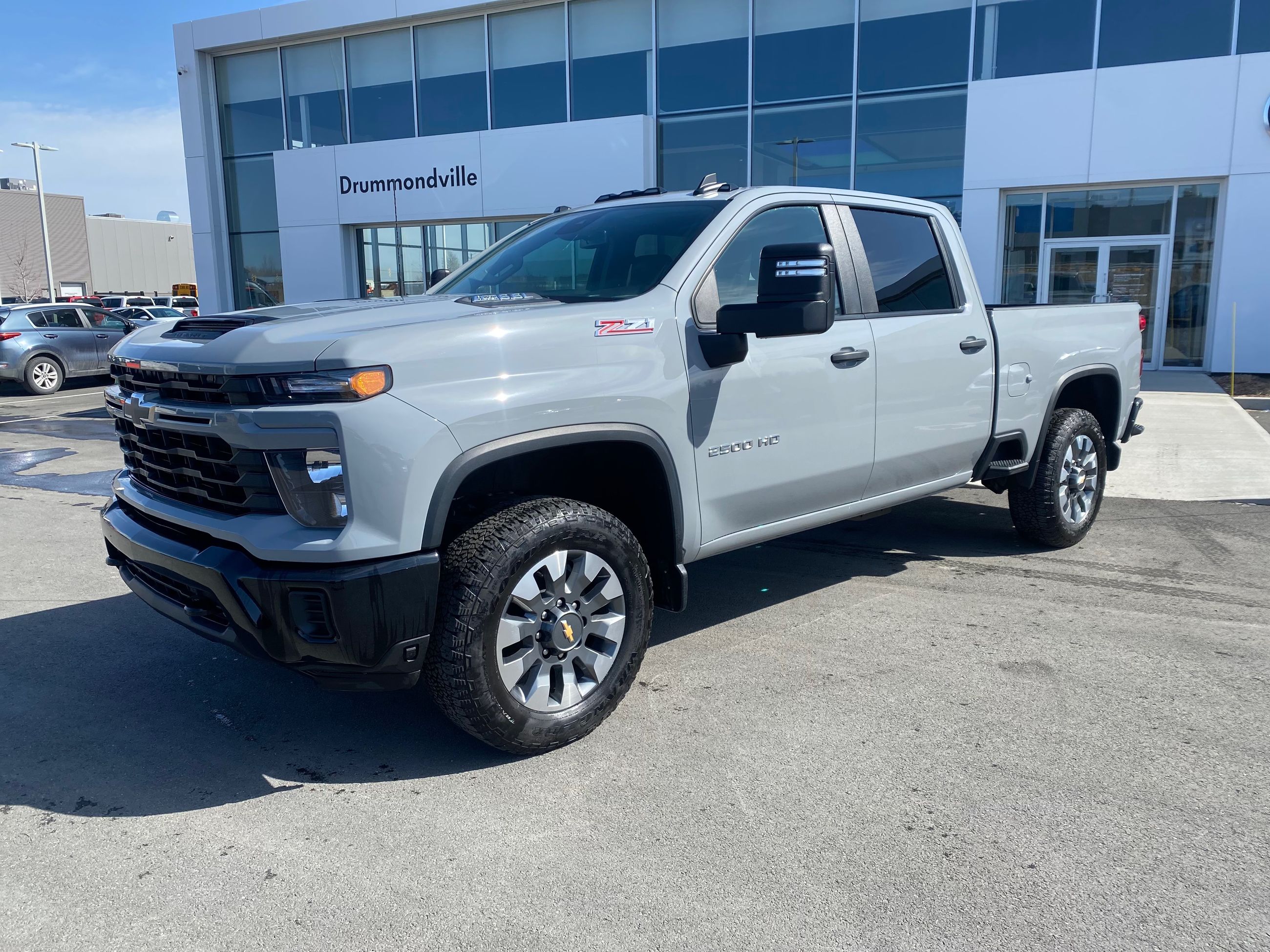 2024 Chevrolet Silverado 2500HD Custom + Z71 + CARPLAY + 3.73 + RARE +++