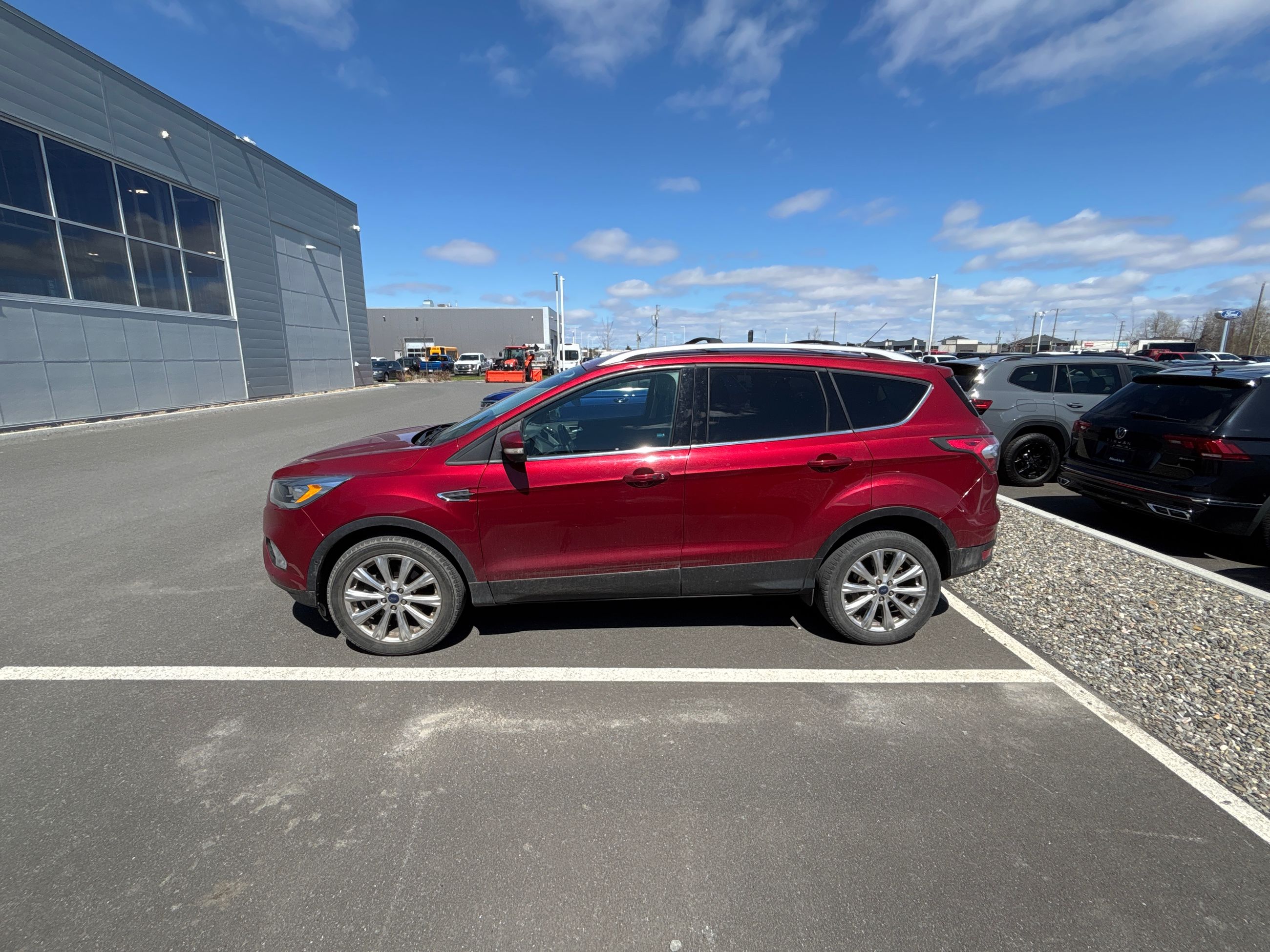 Ford Escape Titanium + TOIT PANO + CUIR + AWD + TECH PACK +++ 2017