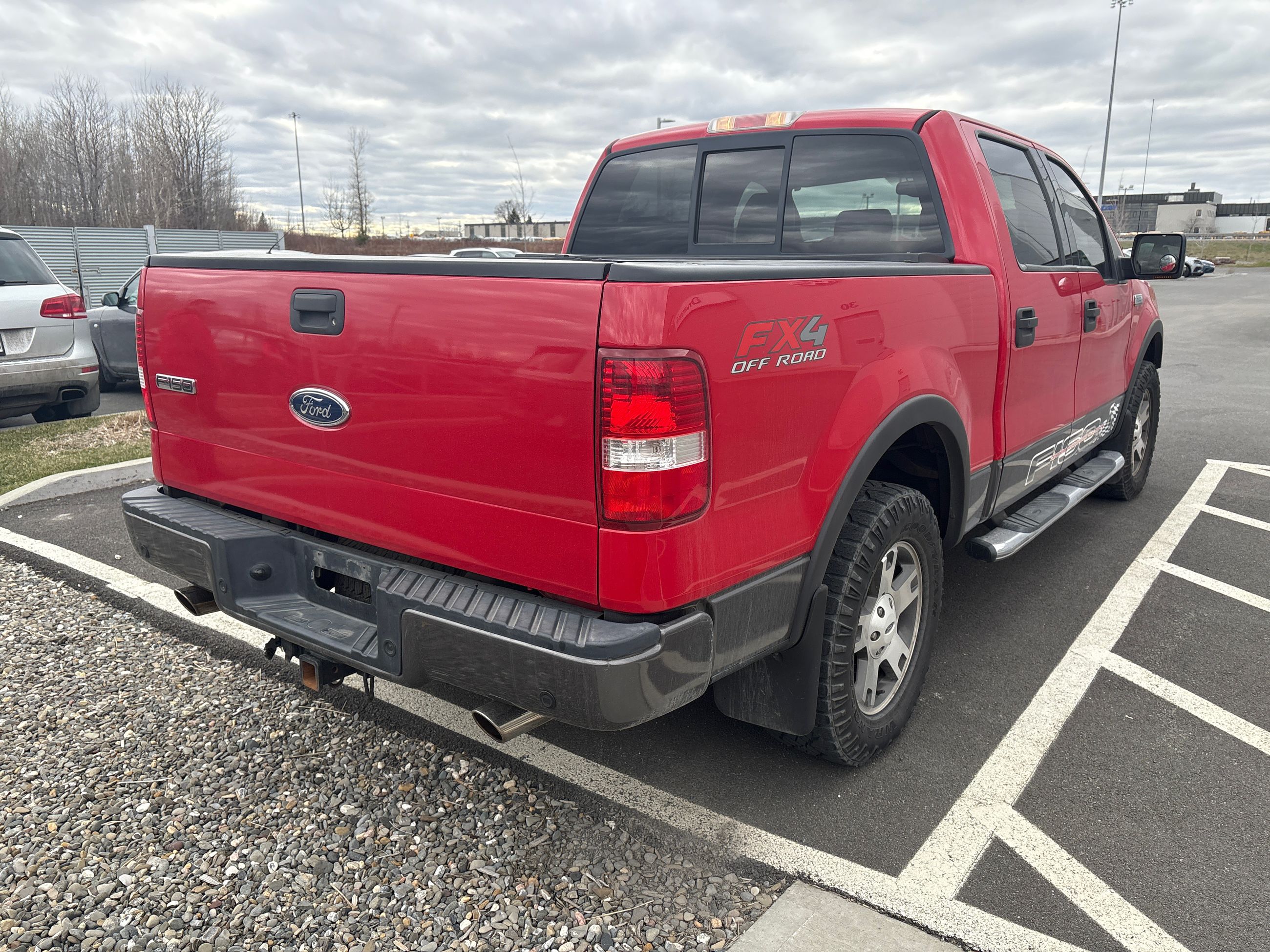 Ford F-150 Fx4 + PROPRE + CUIR + CREW + V8 + WOW +++ 2004