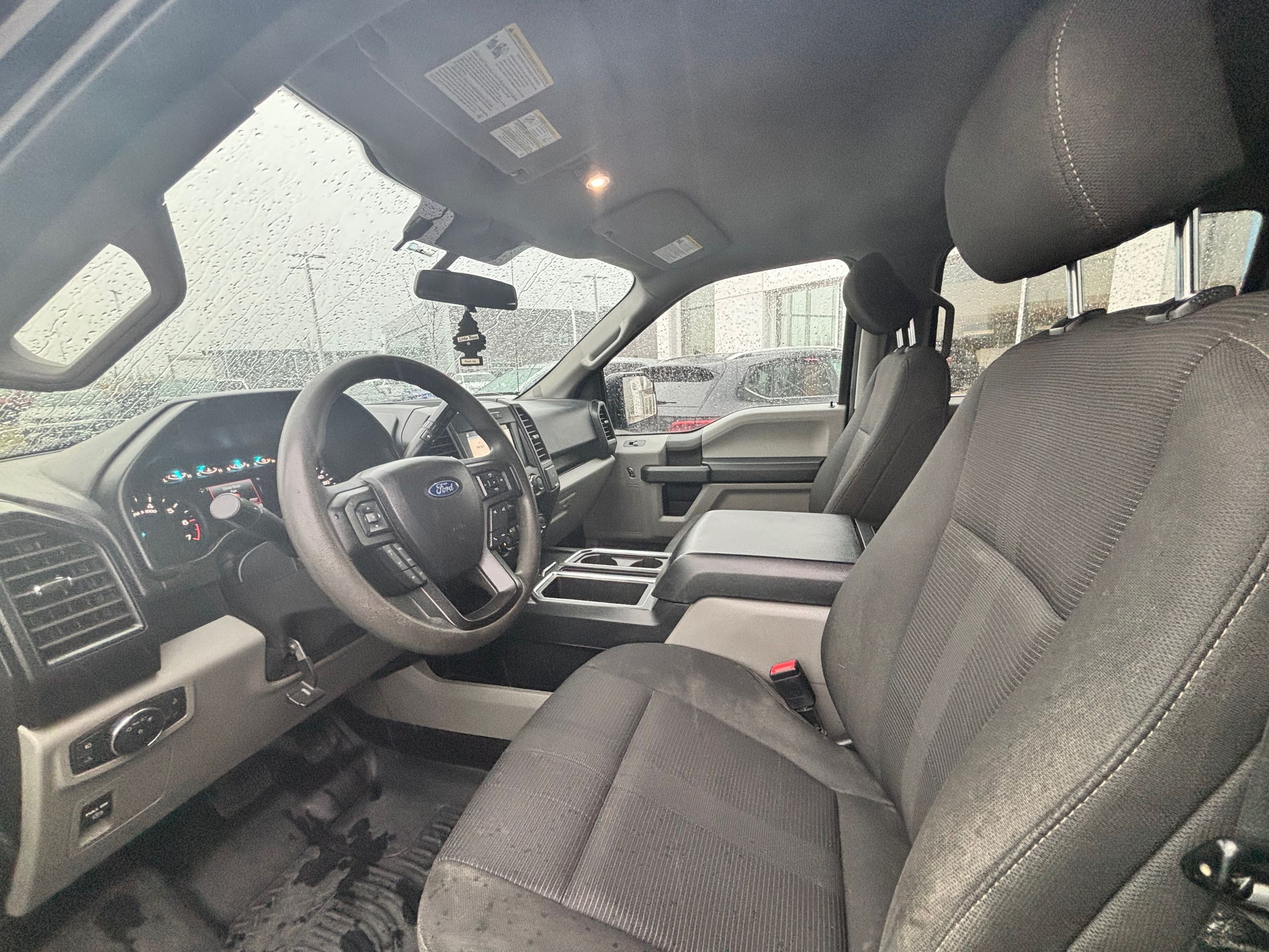 Ford F-150 STX + 2.7 + 3.73 + SUPERCREW + WOW ++ 2019